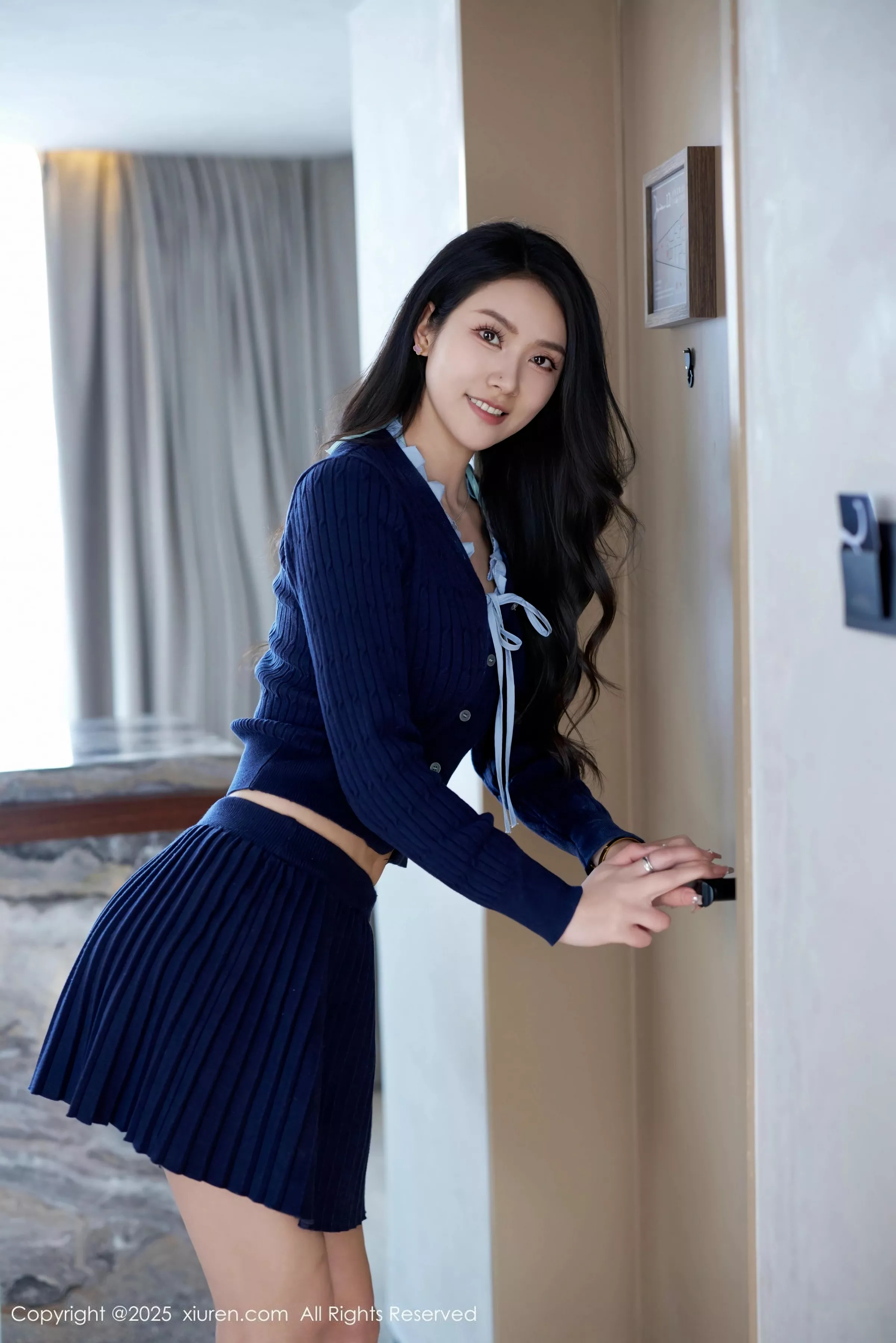 [[XiuRen秀人网]秀人网]No.10242_模特方子萱私房半脱露性感薄荷绿比基尼秀凹凸身材完美诱惑写真87P