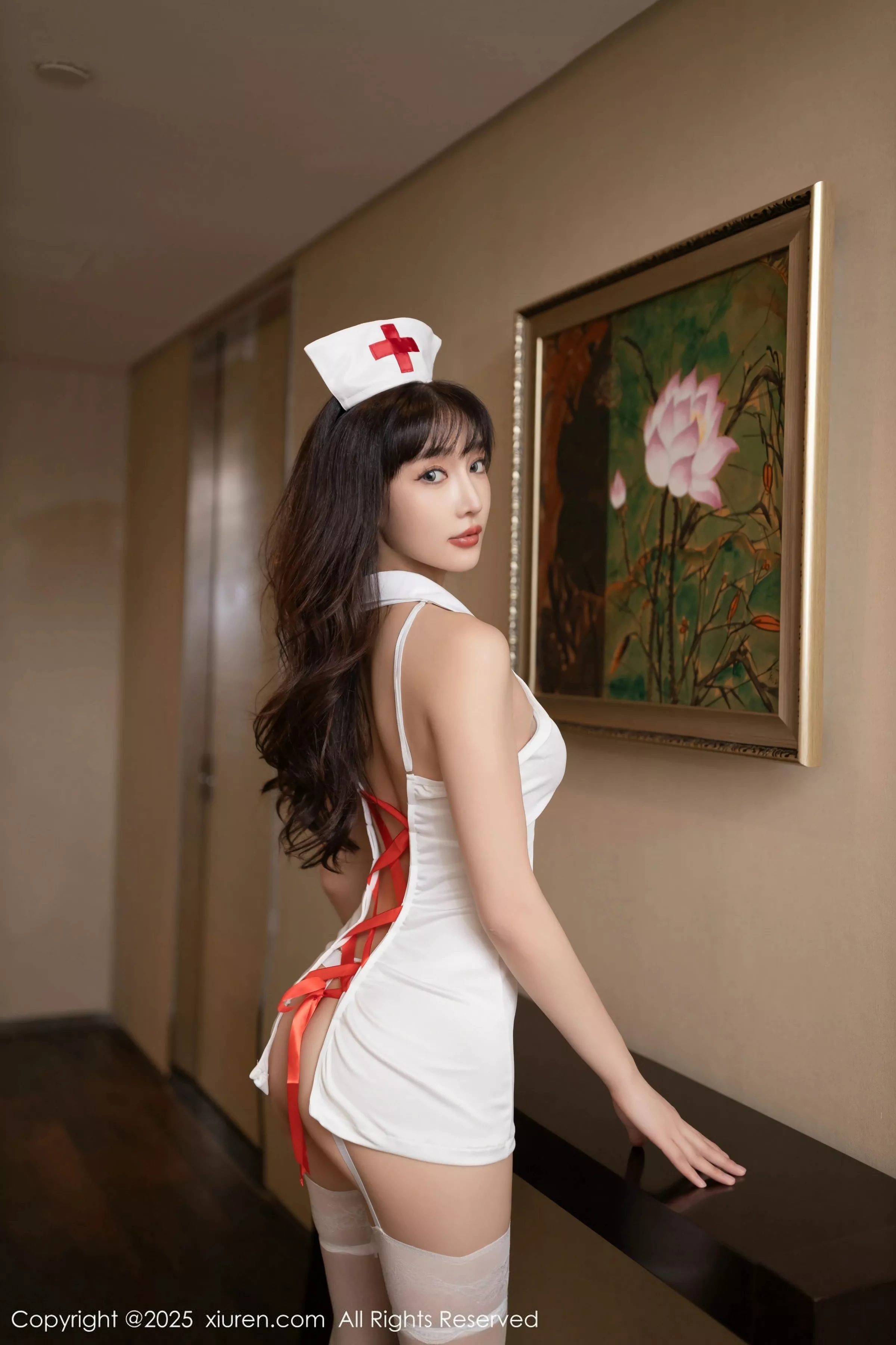 [[XiuRen秀人网]秀人网]No.10252_模特陆萱萱性感白色情趣护士服配白丝吊袜秀完美身材诱惑写真80P