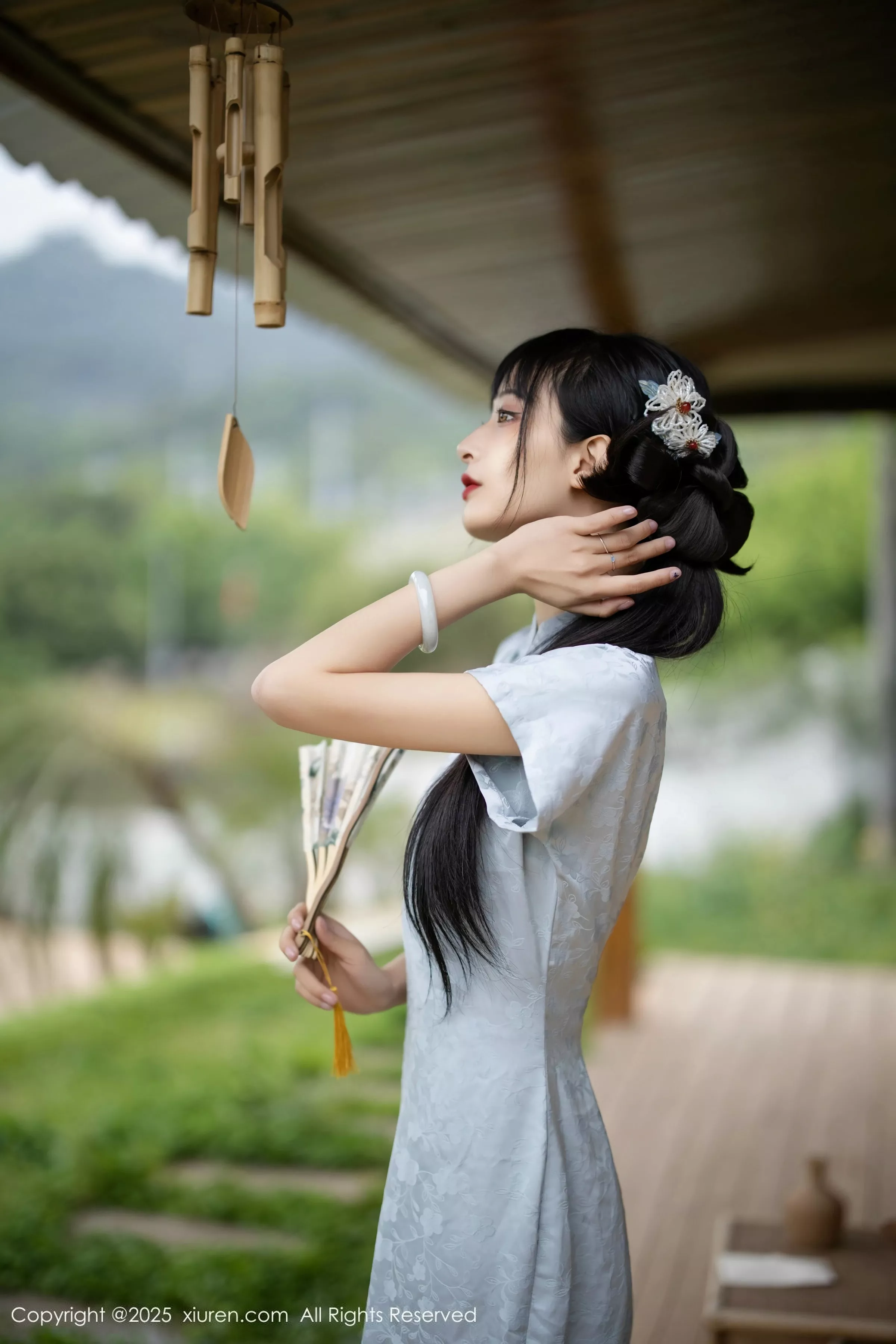 [[XiuRen秀人网]秀人网]No.10278_模特茂木希子日式旗袍露白色内衣配肉丝袜秀完美曲线诱惑写真80P