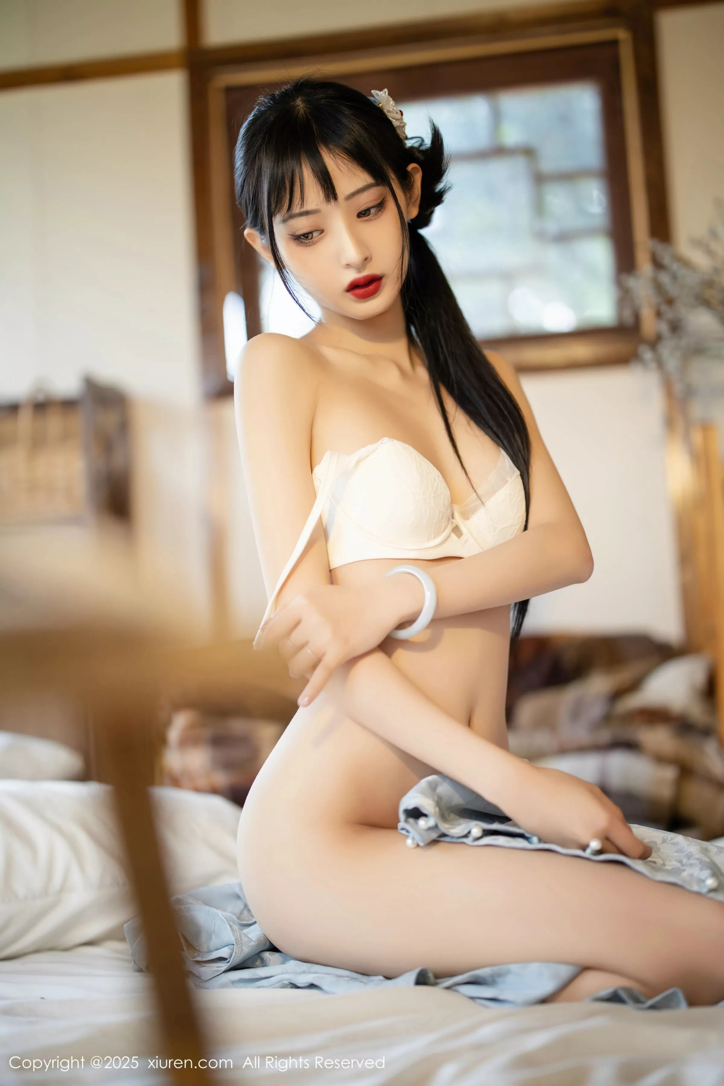 [[XiuRen秀人网]秀人网]No.10278_模特茂木希子日式旗袍露白色内衣配肉丝袜秀完美曲线诱惑写真80P