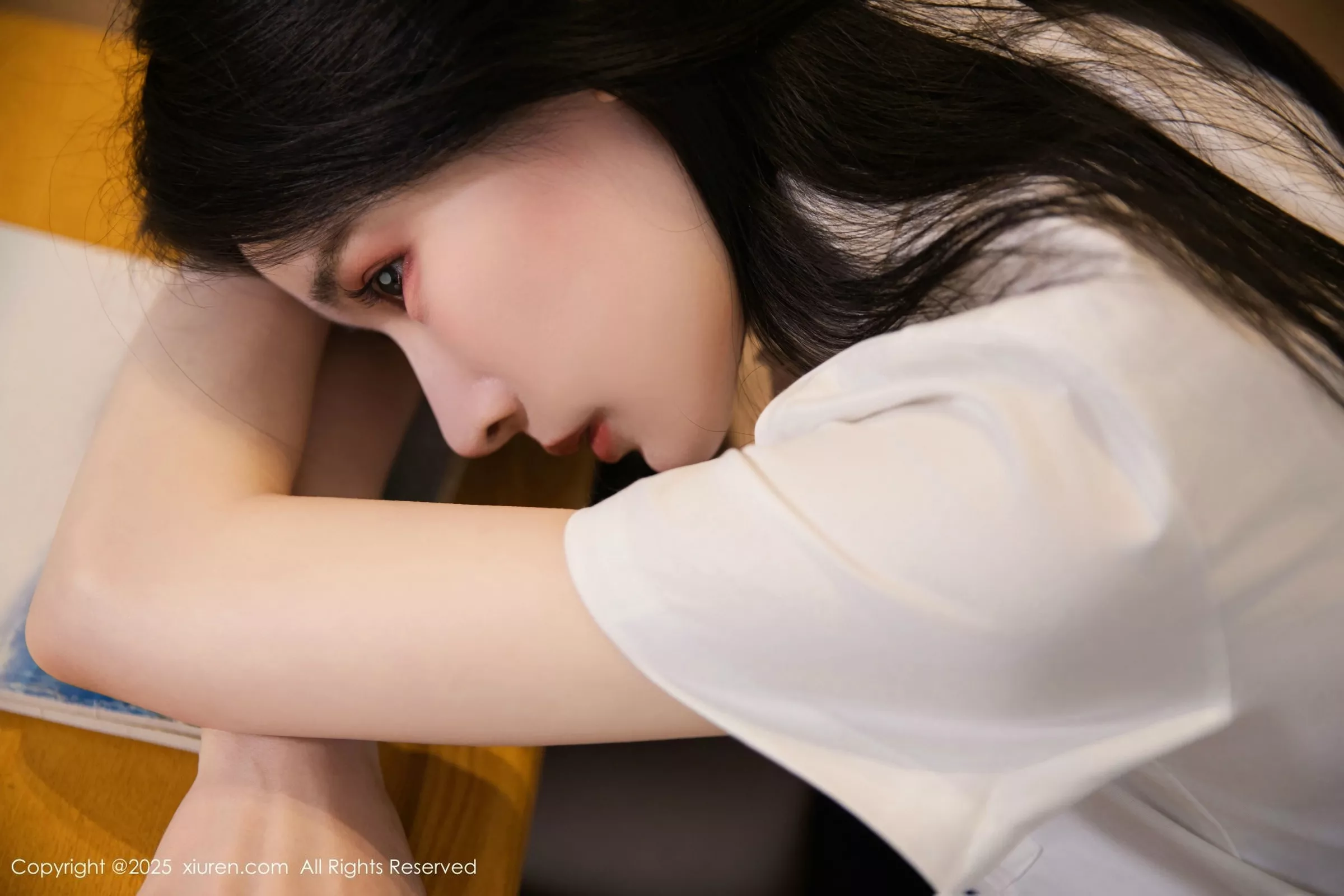 [[XiuRen秀人网]秀人网]No.10287_模特布丁wow性感JK制服露蕾丝内衣配超薄黑丝秀完美身材诱惑写真81P