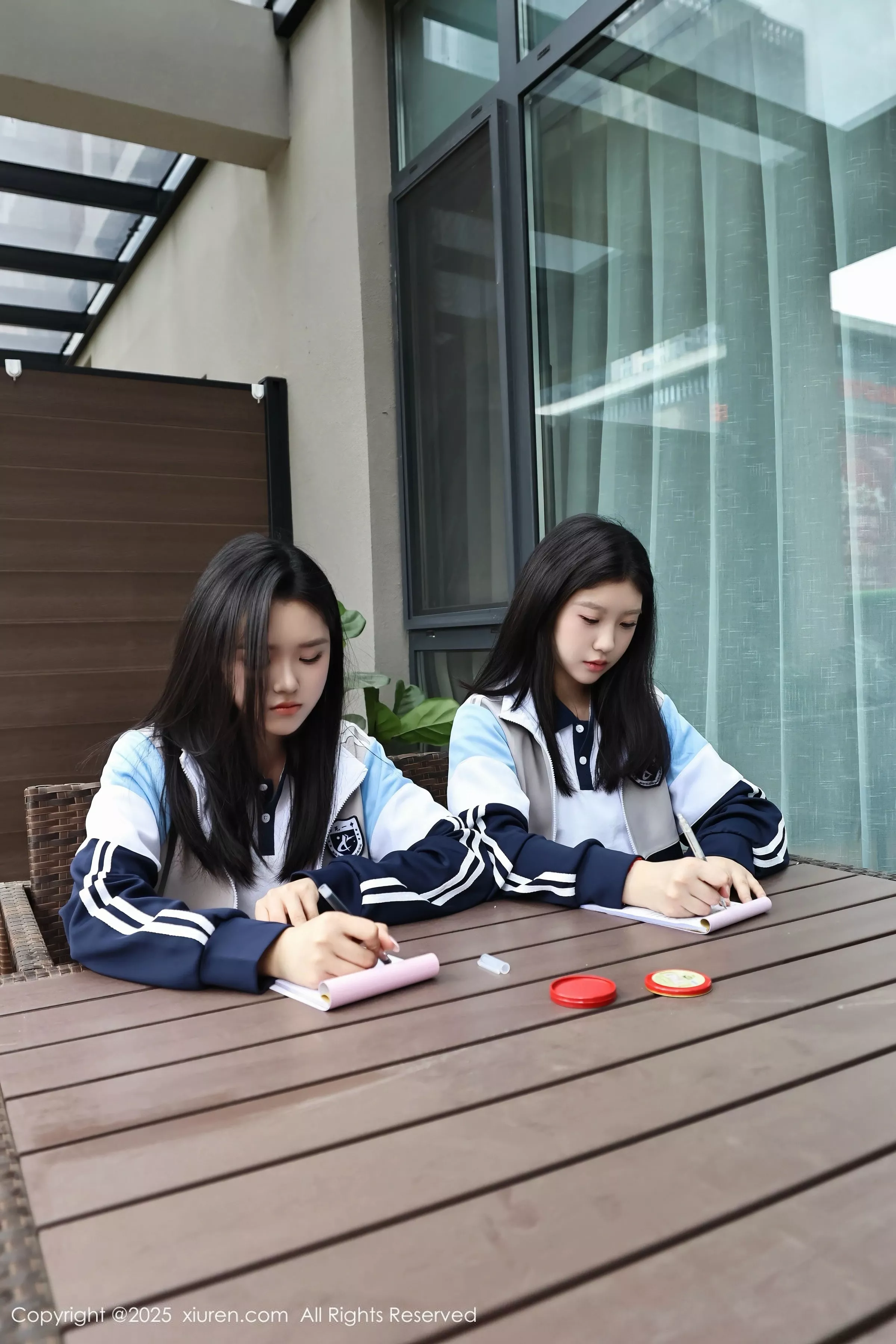 [[XiuRen秀人网]秀人网]No.10288_模特合集美女小芭乐性感蓝色校服露白色内衣秀曼妙身姿诱惑写真73P