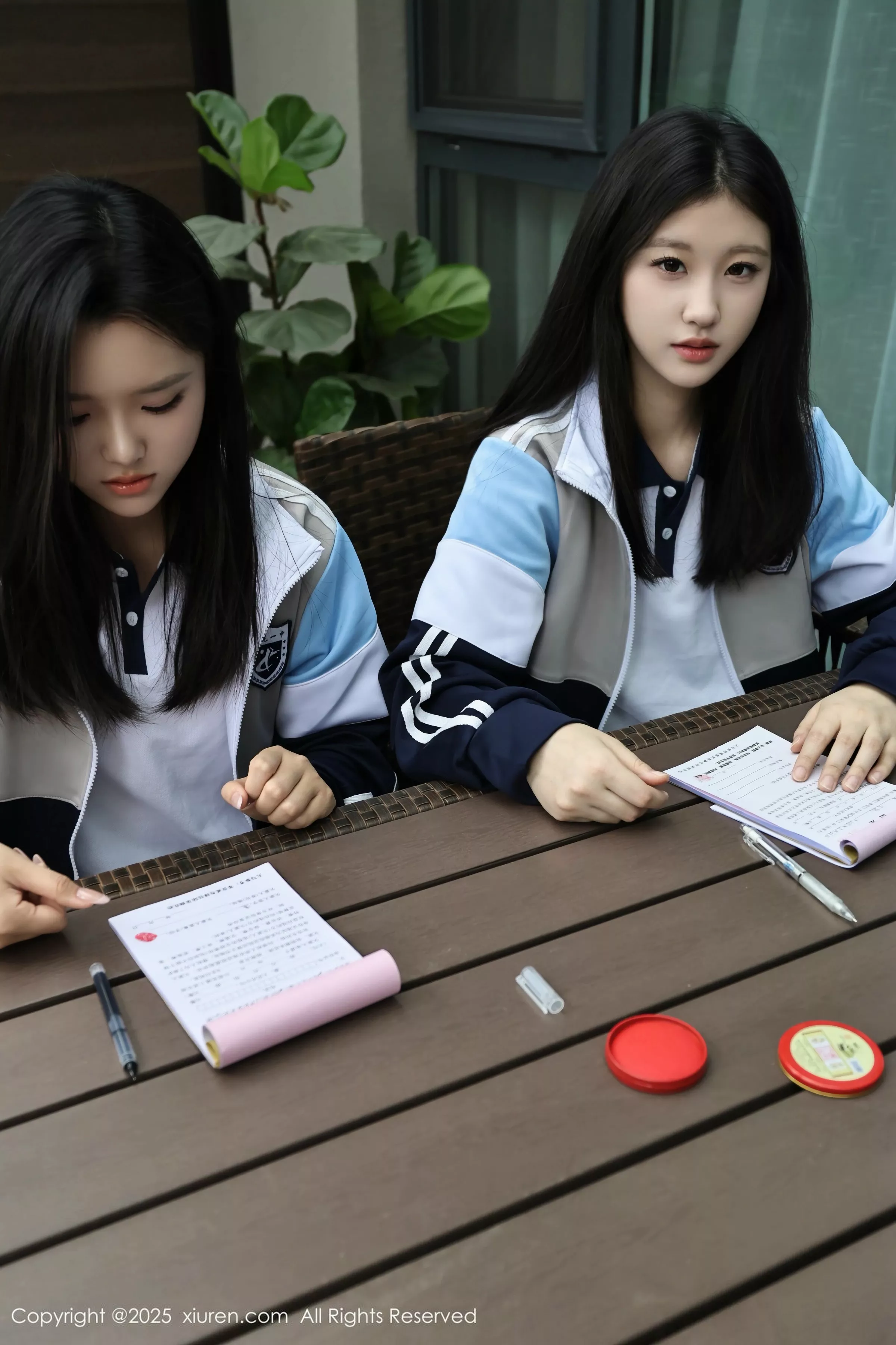 [[XiuRen秀人网]秀人网]No.10288_模特合集美女小芭乐性感蓝色校服露白色内衣秀曼妙身姿诱惑写真73P