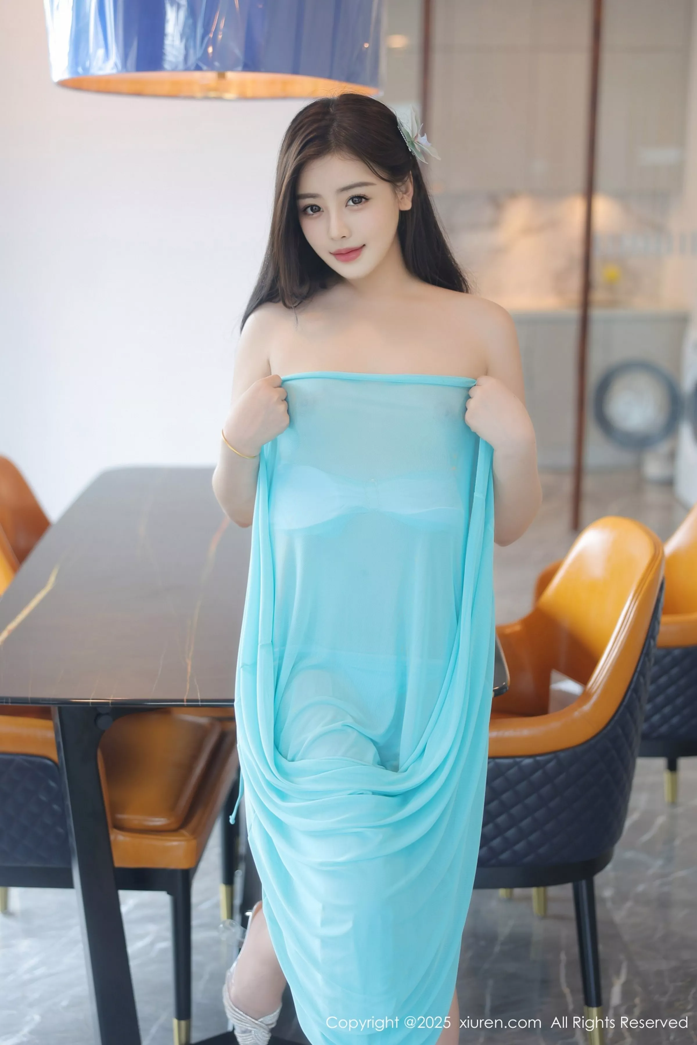 [[XiuRen秀人网]秀人网]No.10187_模特希雅sia泳池场景性感蓝色比基尼秀完美身材撩人诱惑写真58P