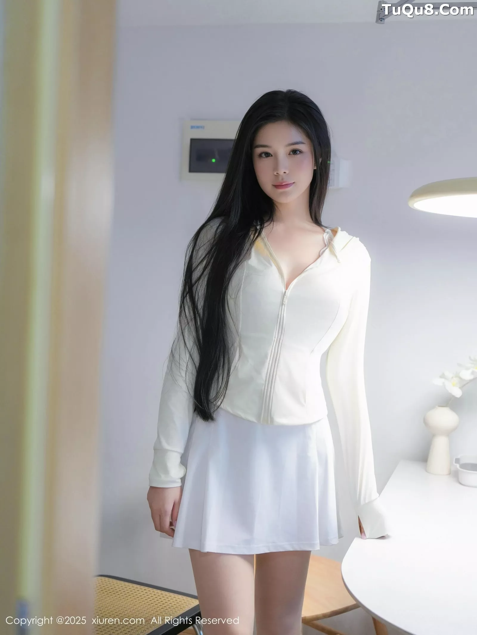 [[XiuRen秀人网]秀人网]No.10325_模特雪糕CiCi性感白色情趣内衣配超薄肉丝秀婀娜身姿诱惑写真72P