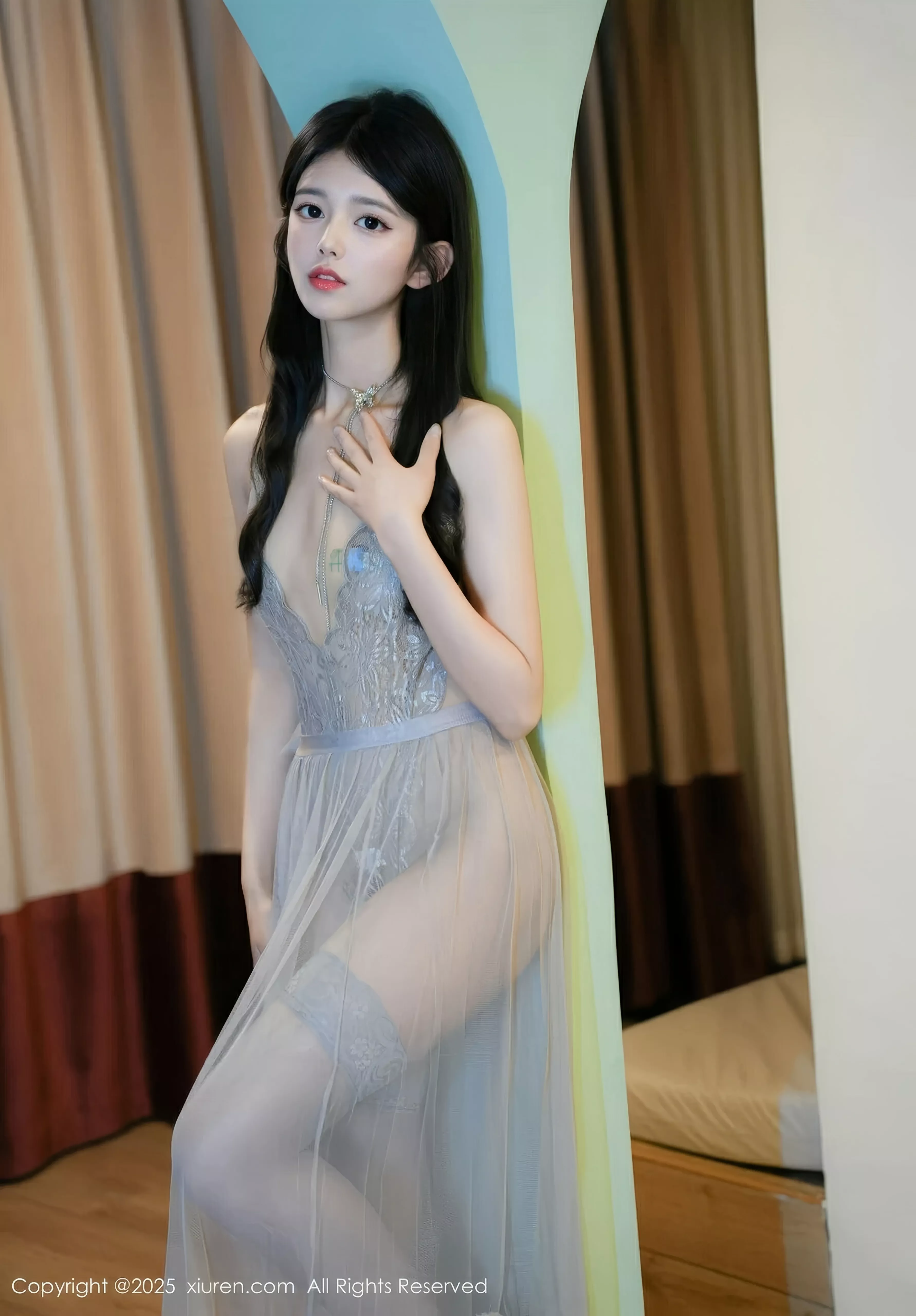 [[XiuRen秀人网]秀人网]No.10334_模特美少女@性感薄纱情趣长裙配灰色丝袜秀柔美身姿诱惑写真52P