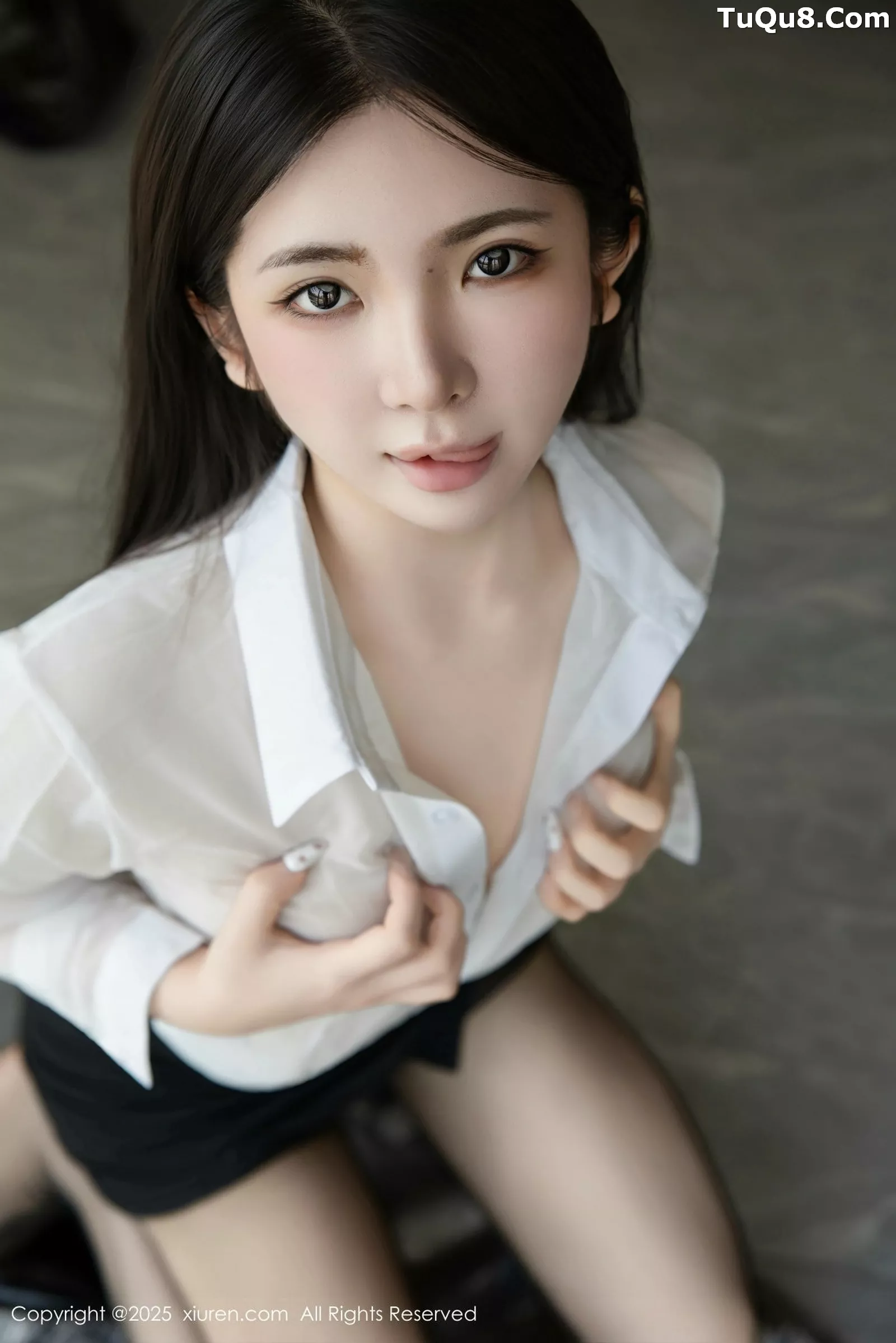 [[XiuRen秀人网]秀人网]No.10338_新人模特童童Bunny性感OL服饰配超薄黑丝秀曼妙身材诱惑写真77P