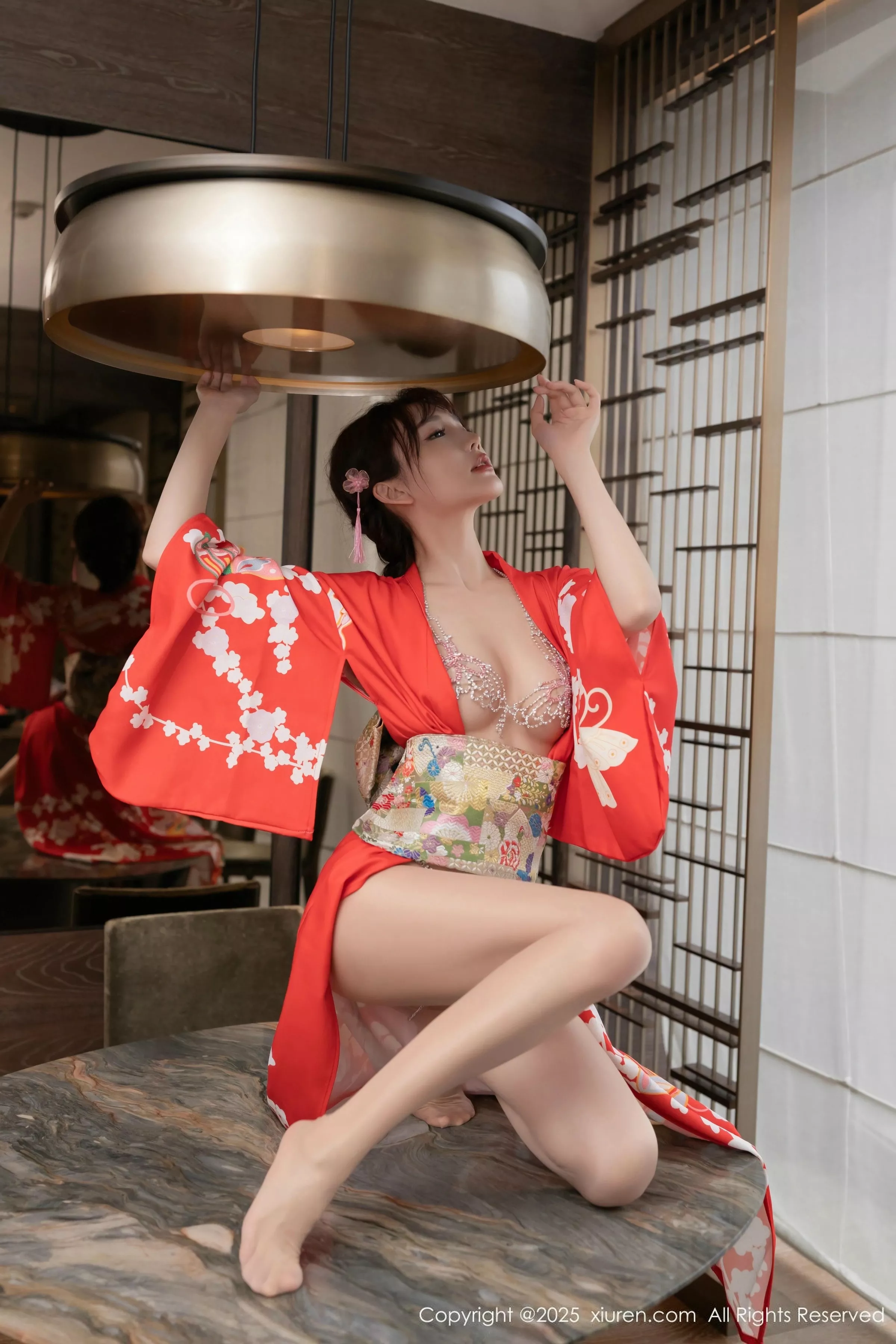 [[XiuRen秀人网]秀人网]No.10352_模特合集美女小逗逗＆陆萱萱性感姐妹花超薄肉丝私房诱惑写真80P