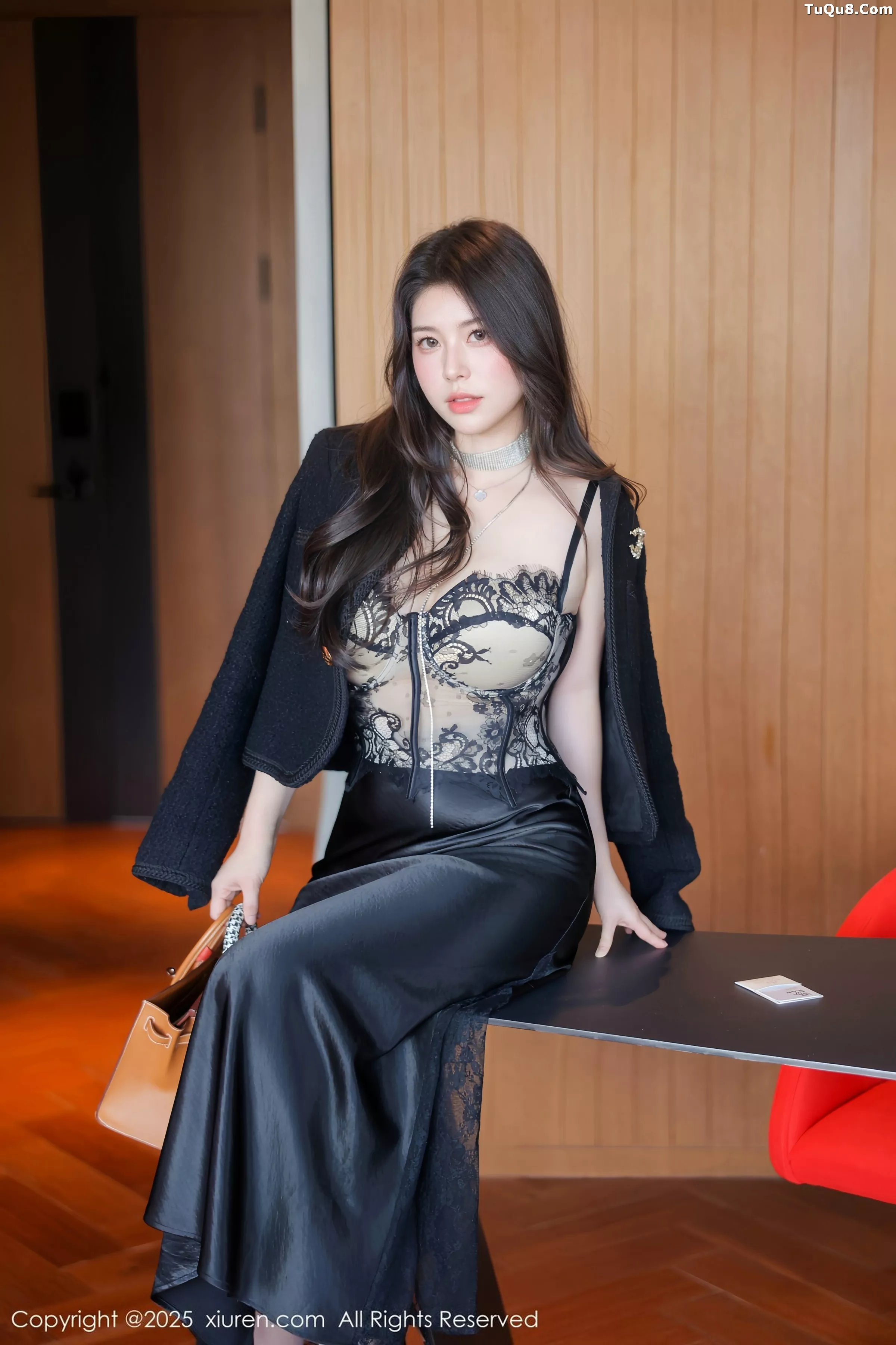 [[XiuRen秀人网]秀人网]No.10357_模特白茹雪abby性感黑色蕾丝轻透情趣服饰秀丰腴身材诱惑写真79P