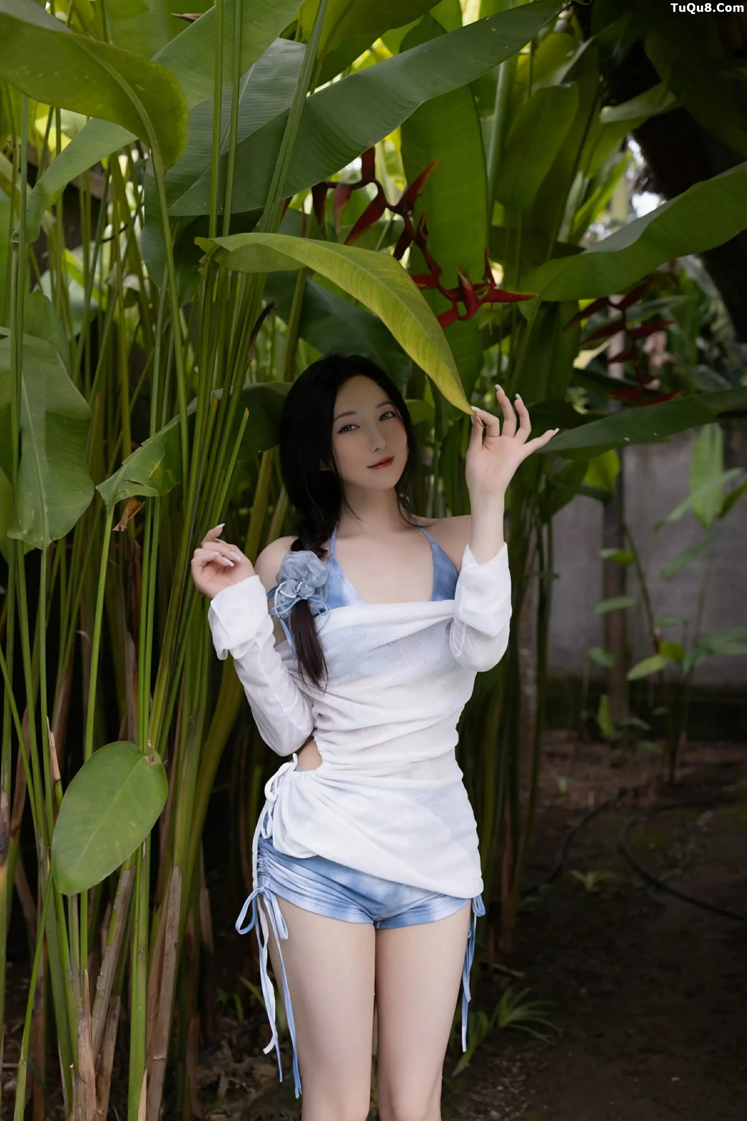 [[XiuRen秀人网]秀人网]No.10377_模特鱼子酱Fish白色轻透服饰露蓝色比基尼秀曼妙身姿诱惑写真80P