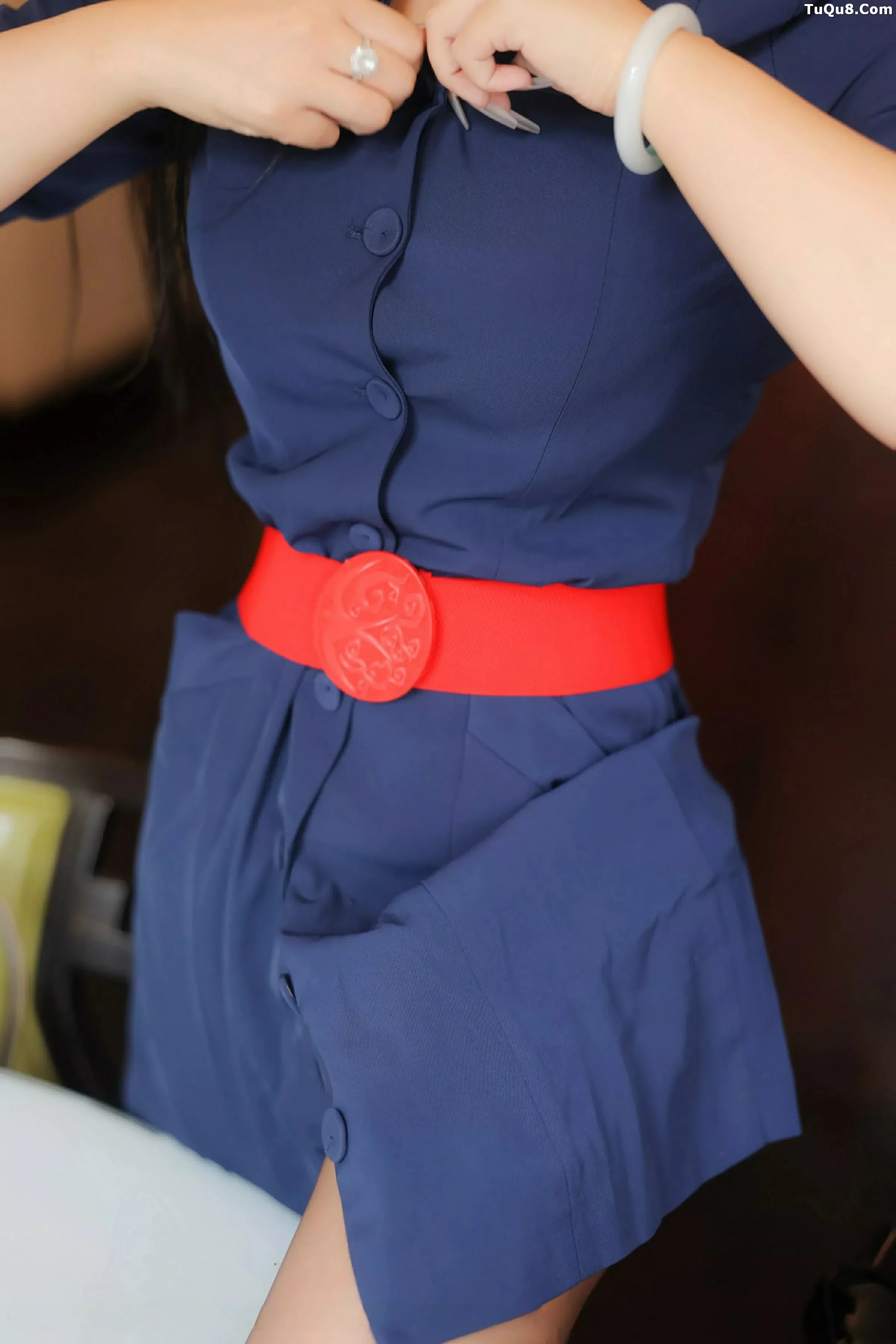 [[XiuRen秀人网]秀人网]No.10371_模特娜比空姐制服露黑色蕾丝内衣配超薄黑丝秀凹凸身材诱惑写真84P