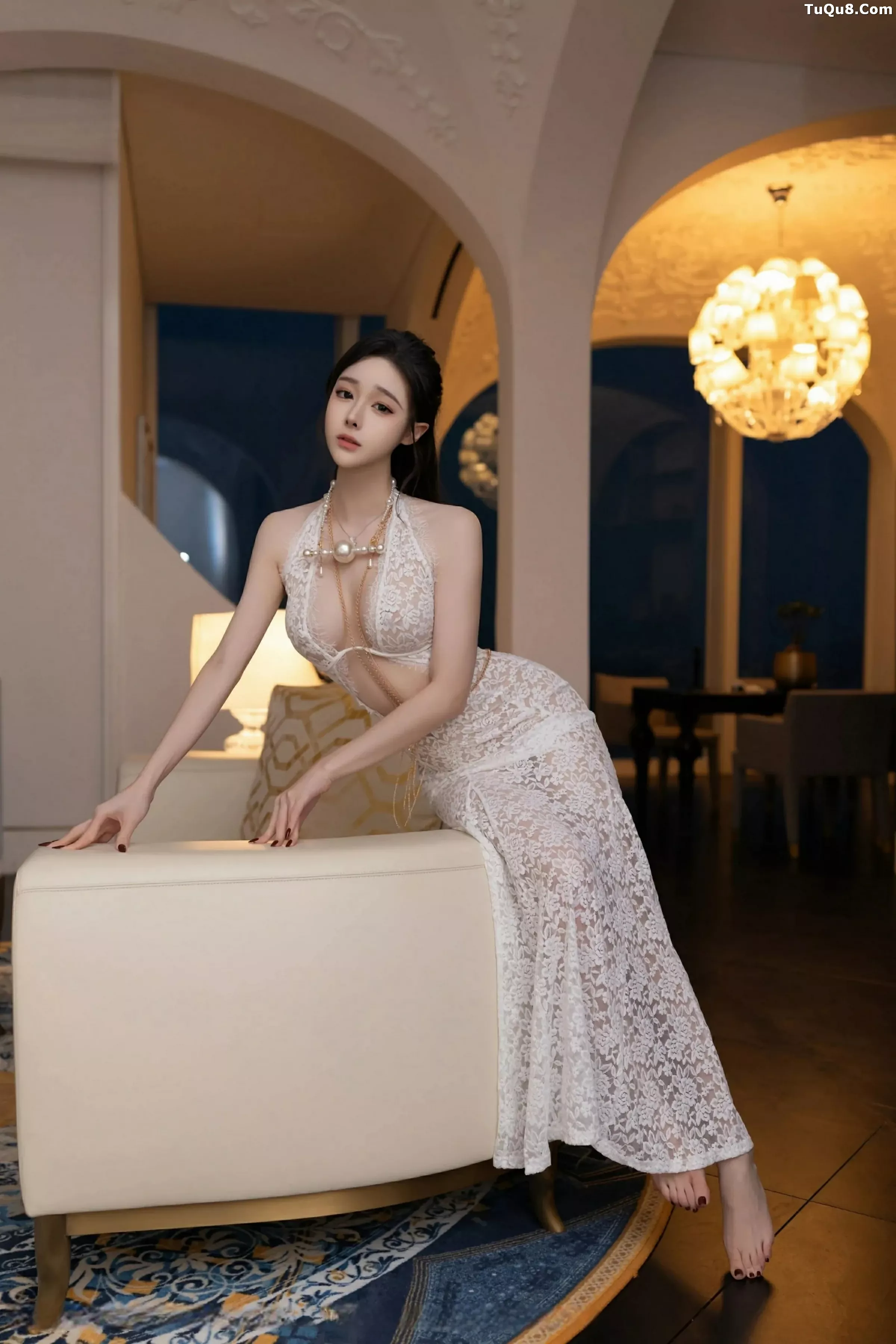 [[XiuRen秀人网]秀人网]No.10378_模特小逗逗性感白色缕空连衣长裙半脱秀曼妙身姿撩人诱惑写真82P