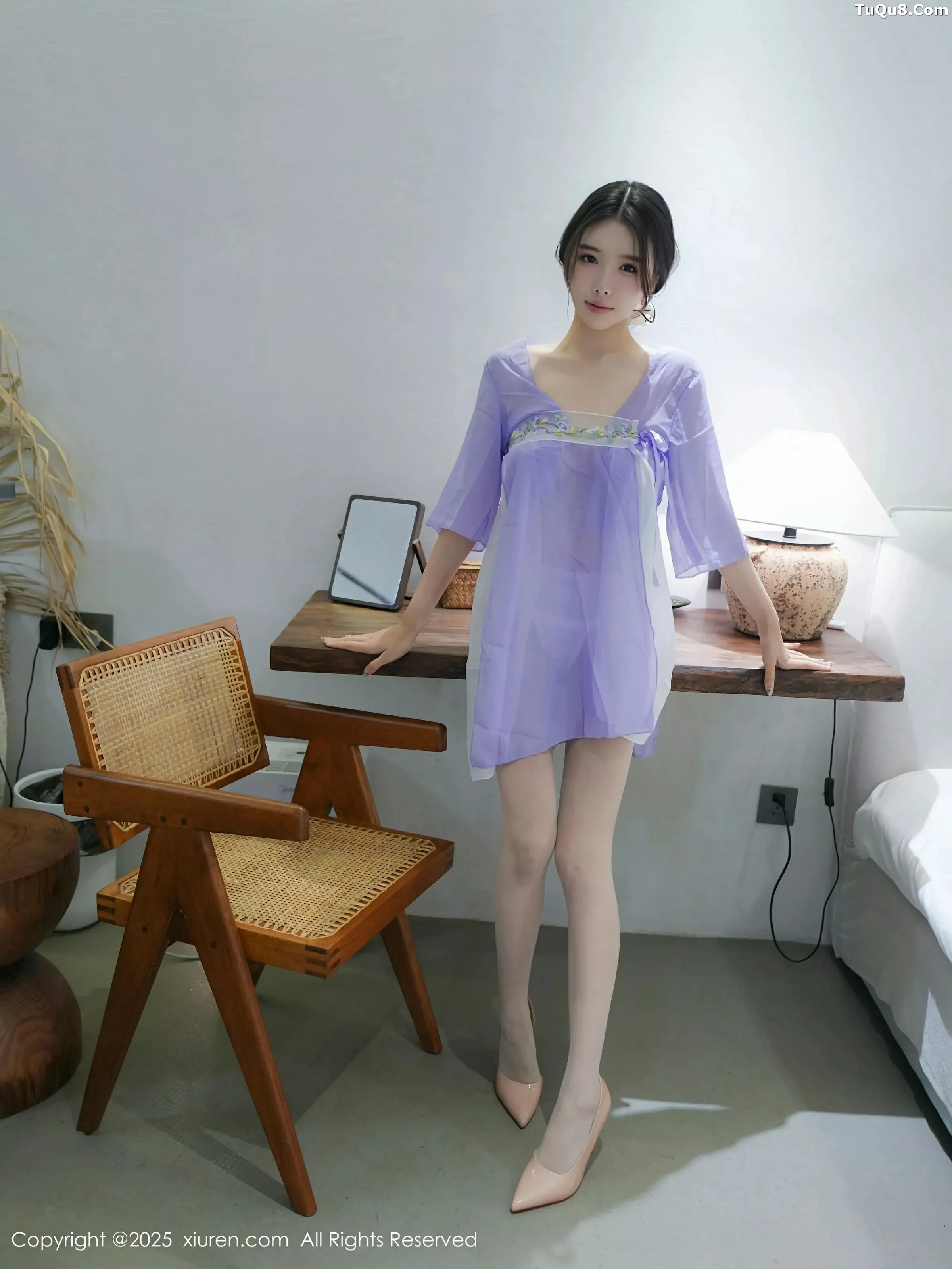 [[XiuRen秀人网]秀人网]No.10376_模特袁圆紫色薄纱汉服露白色内衣配白丝袜秀曼妙身姿诱惑写真72P