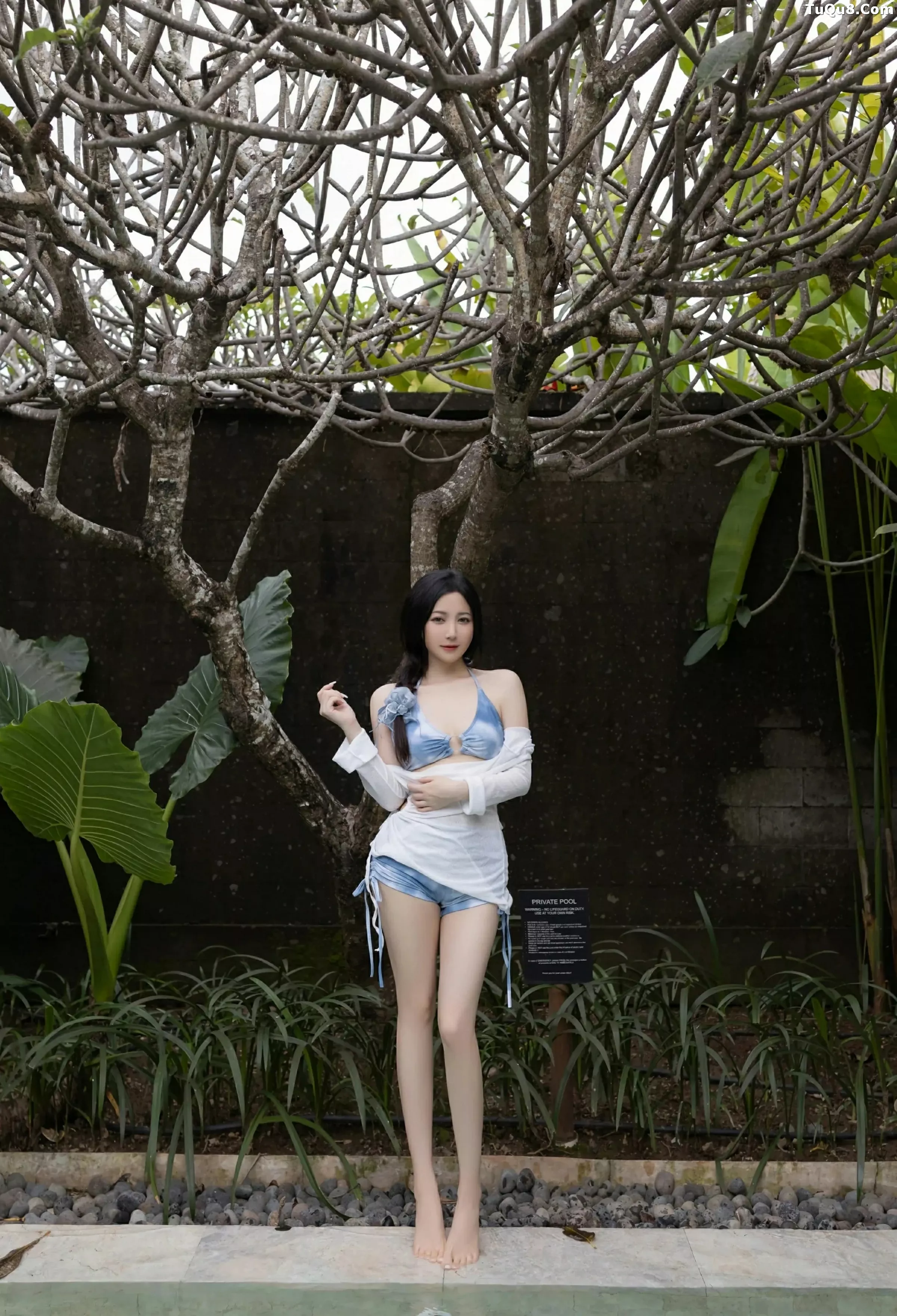 [[XiuRen秀人网]秀人网]No.10377_模特鱼子酱Fish白色轻透服饰露蓝色比基尼秀曼妙身姿诱惑写真80P