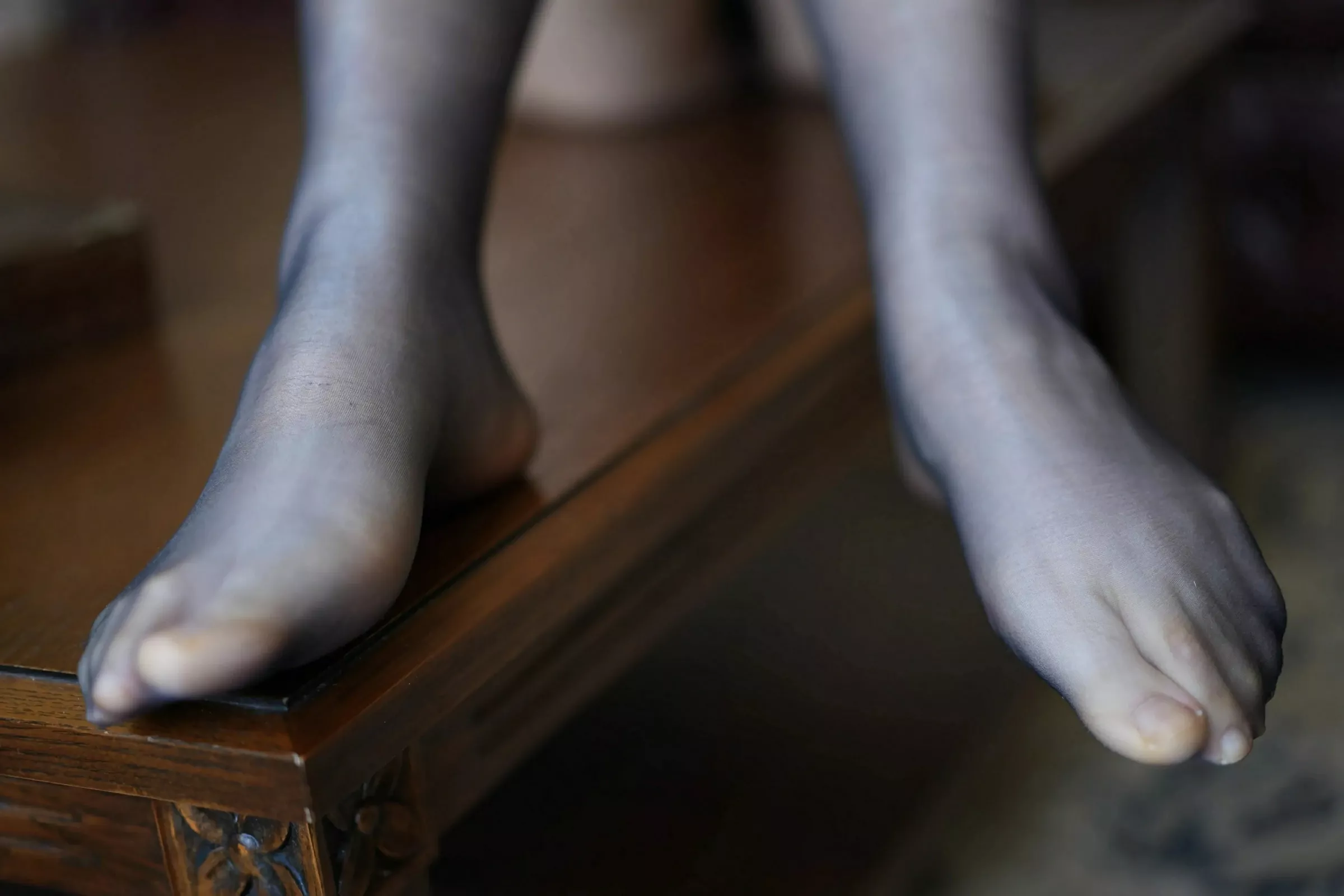 [YouMi尤蜜荟]Vol.1142_模特凯竹Quinn性感黑色情趣内衣配黑色丝袜秀丰腴身材诱惑写真72P