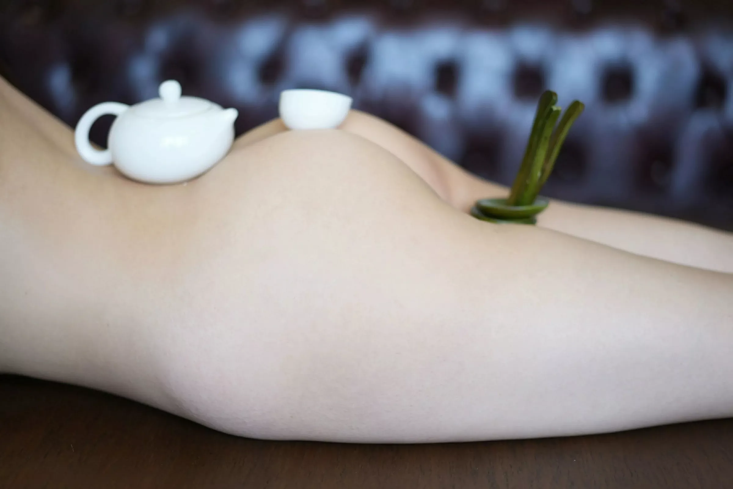 [YouMi尤蜜荟]Vol.1142_模特凯竹Quinn性感黑色情趣内衣配黑色丝袜秀丰腴身材诱惑写真72P