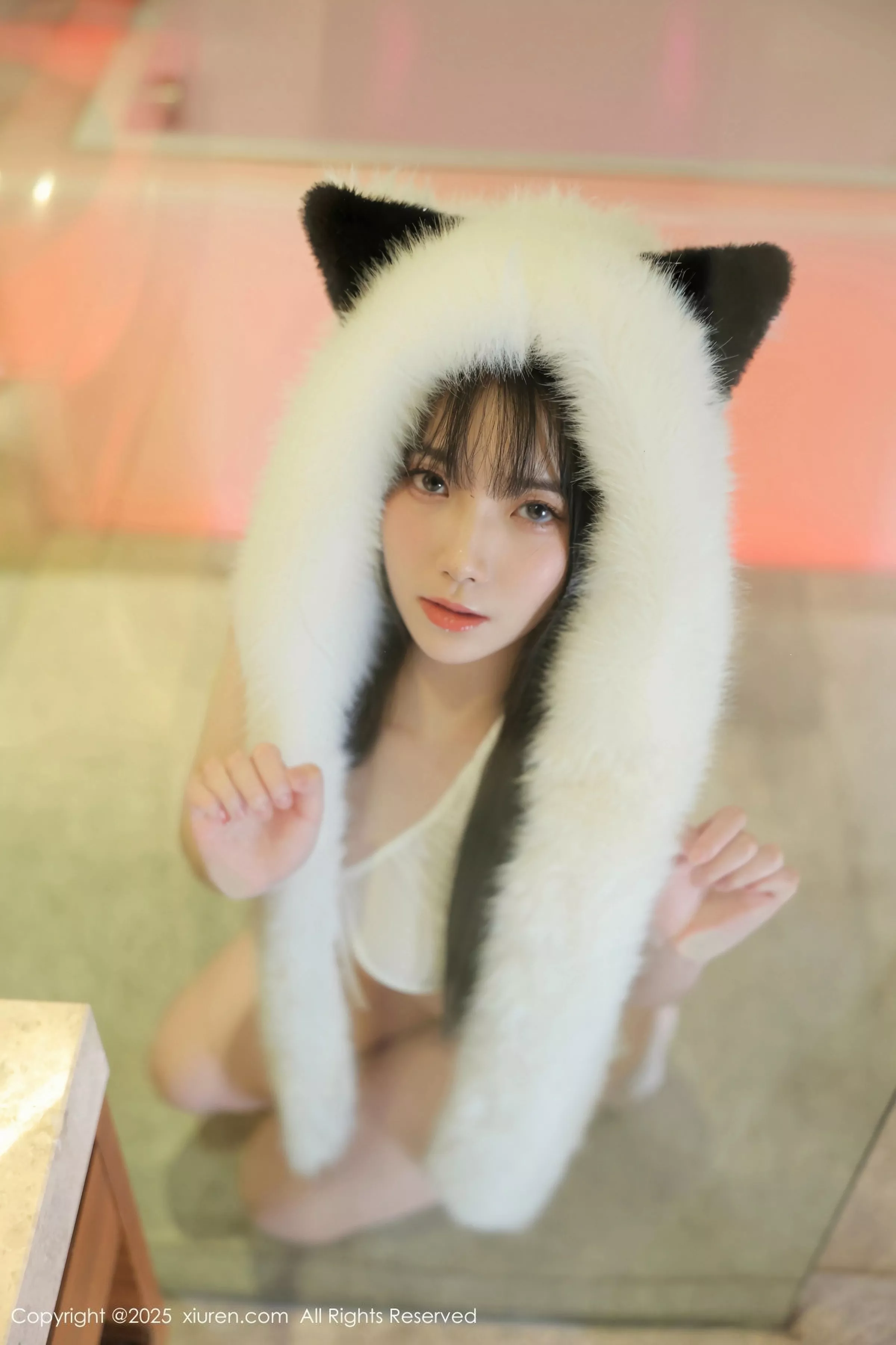 [[XiuRen秀人网]秀人网]No.10302_模特软情性感白色情趣内衣配白色丝袜秀曼妙身姿撩人诱惑写真51P