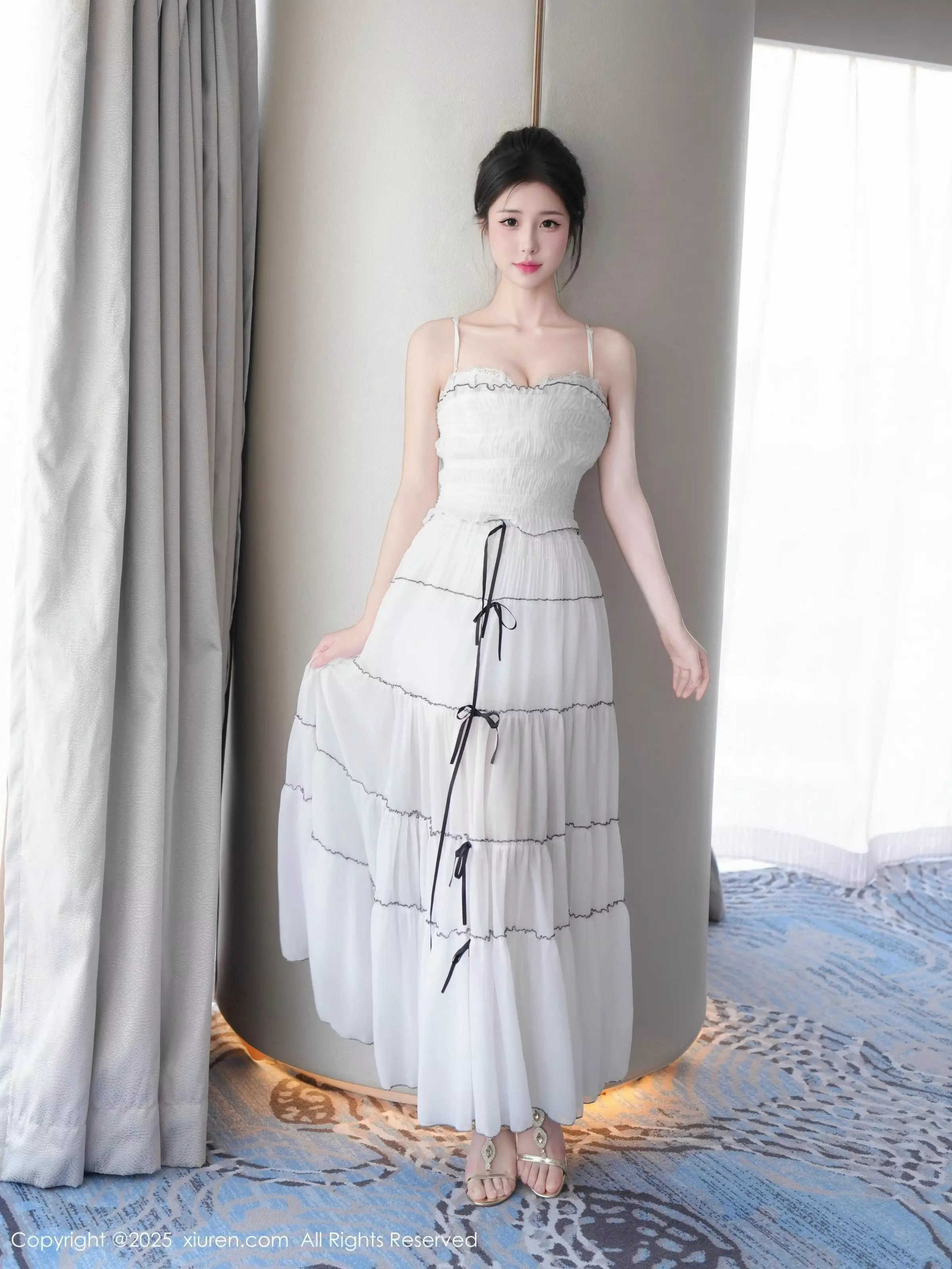 [[XiuRen秀人网]秀人网]No.10310_模特奶芙酱-EVA性感白色连衣裙配凉高跟秀修长美腿完美诱惑写真81P