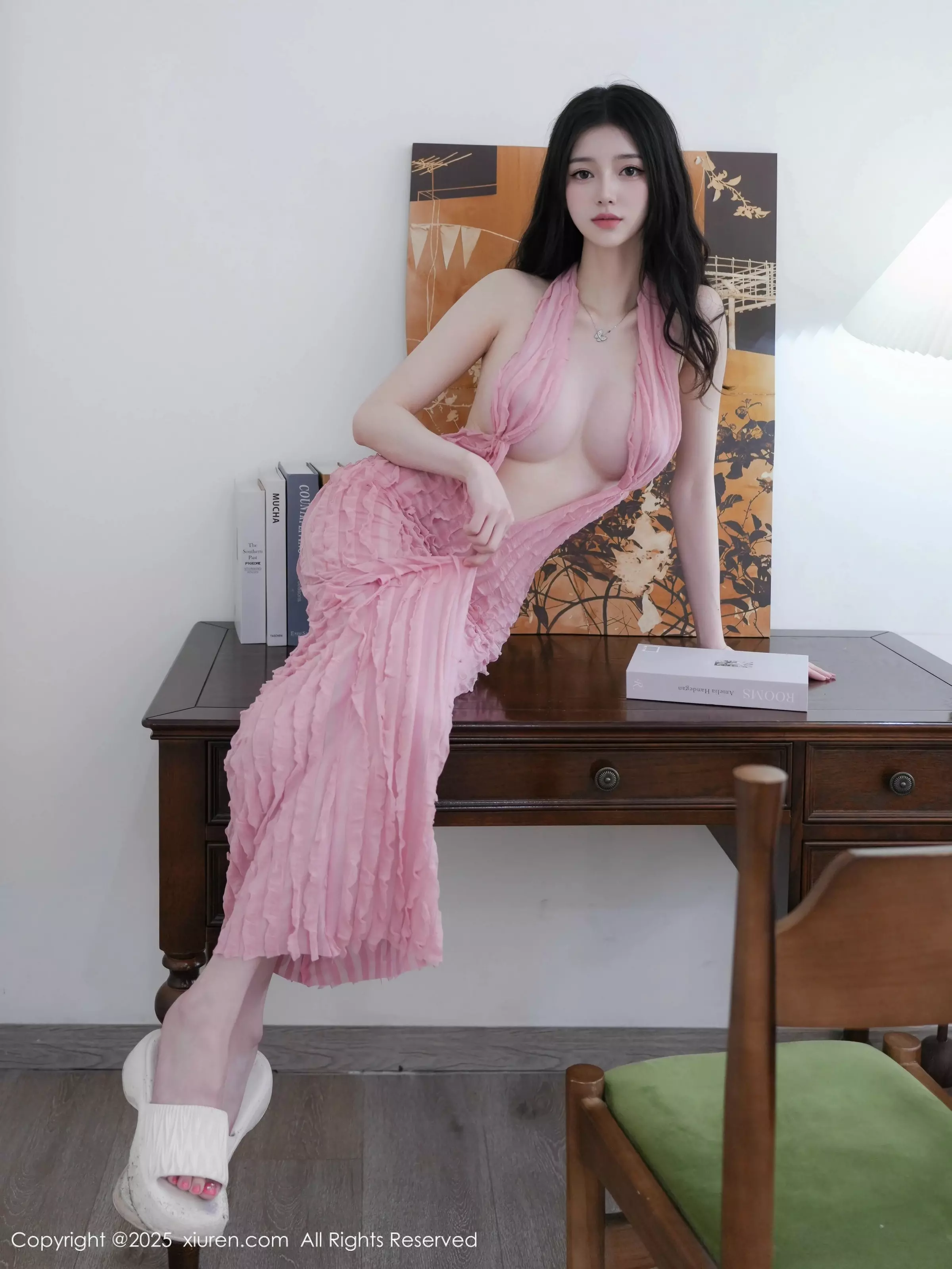 [[XiuRen秀人网]秀人网]No.10309_新人模特白小蝶性感粉色连衣裙露白色内衣秀完美曲线诱惑写真80P