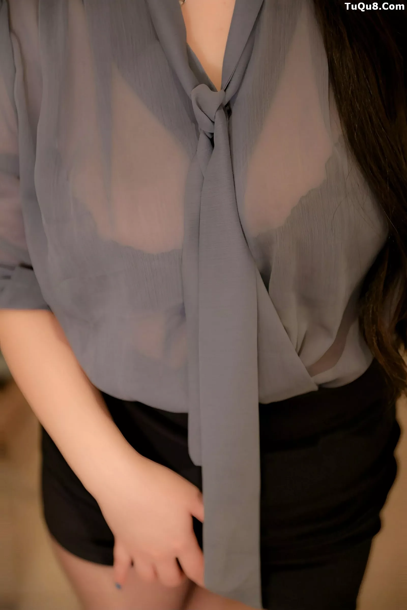 [[XiuRen秀人网]秀人网]No.10484_模特蛋蛋宝性感OL服饰露黑色蕾丝内衣配超薄黑丝秀美腿诱惑写真83P