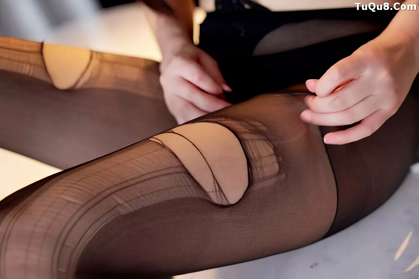 [[XiuRen秀人网]秀人网]No.10482_模特智恩baby性感黑色情趣内衣配超薄黑丝秀丰腴身材诱惑写真75P