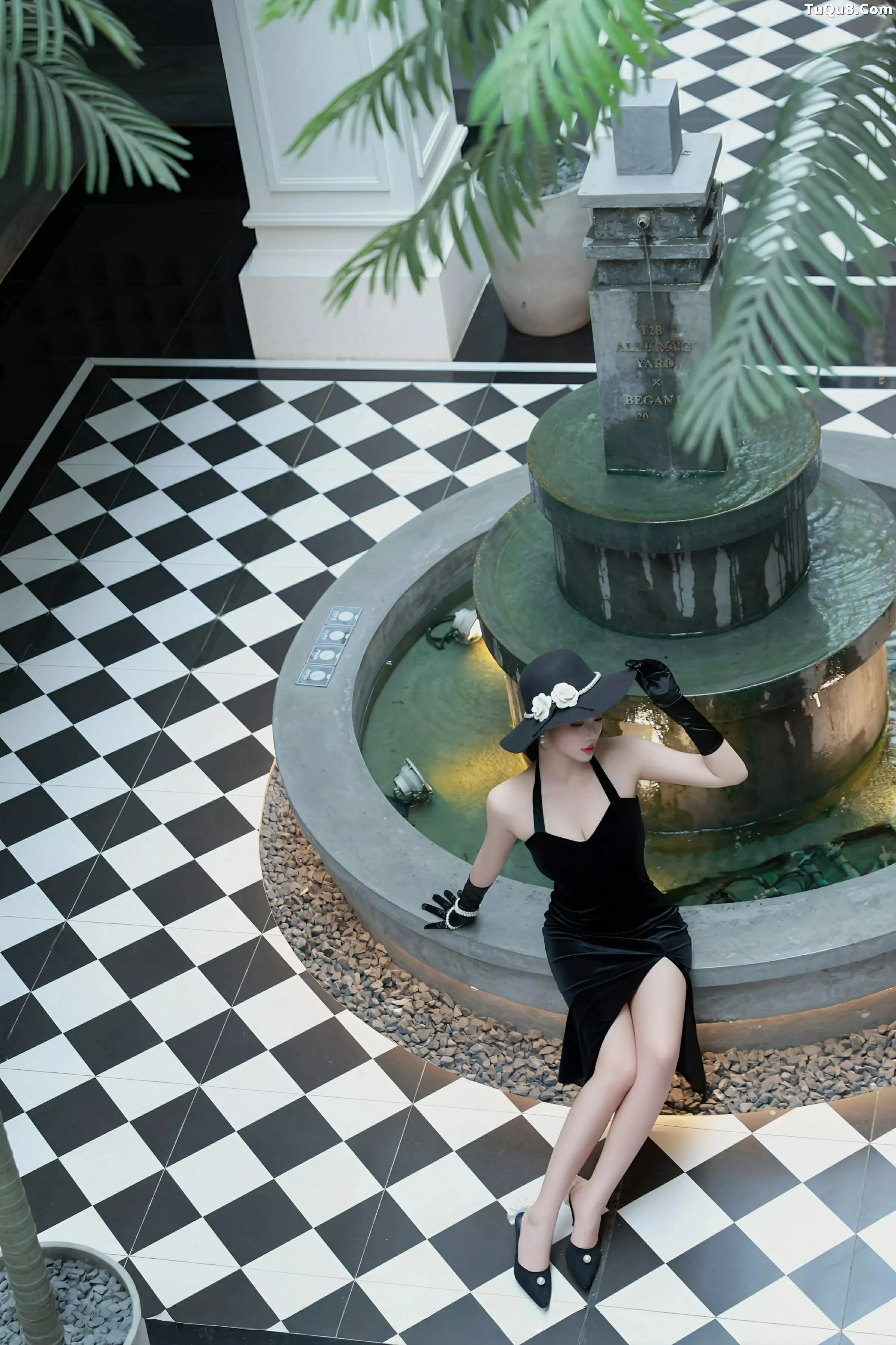 [[XiuRen秀人网]秀人网]No.10509_模特南乔性感黑色连衣裙+紫色情趣内衣秀柔美身姿撩人诱惑写真89P