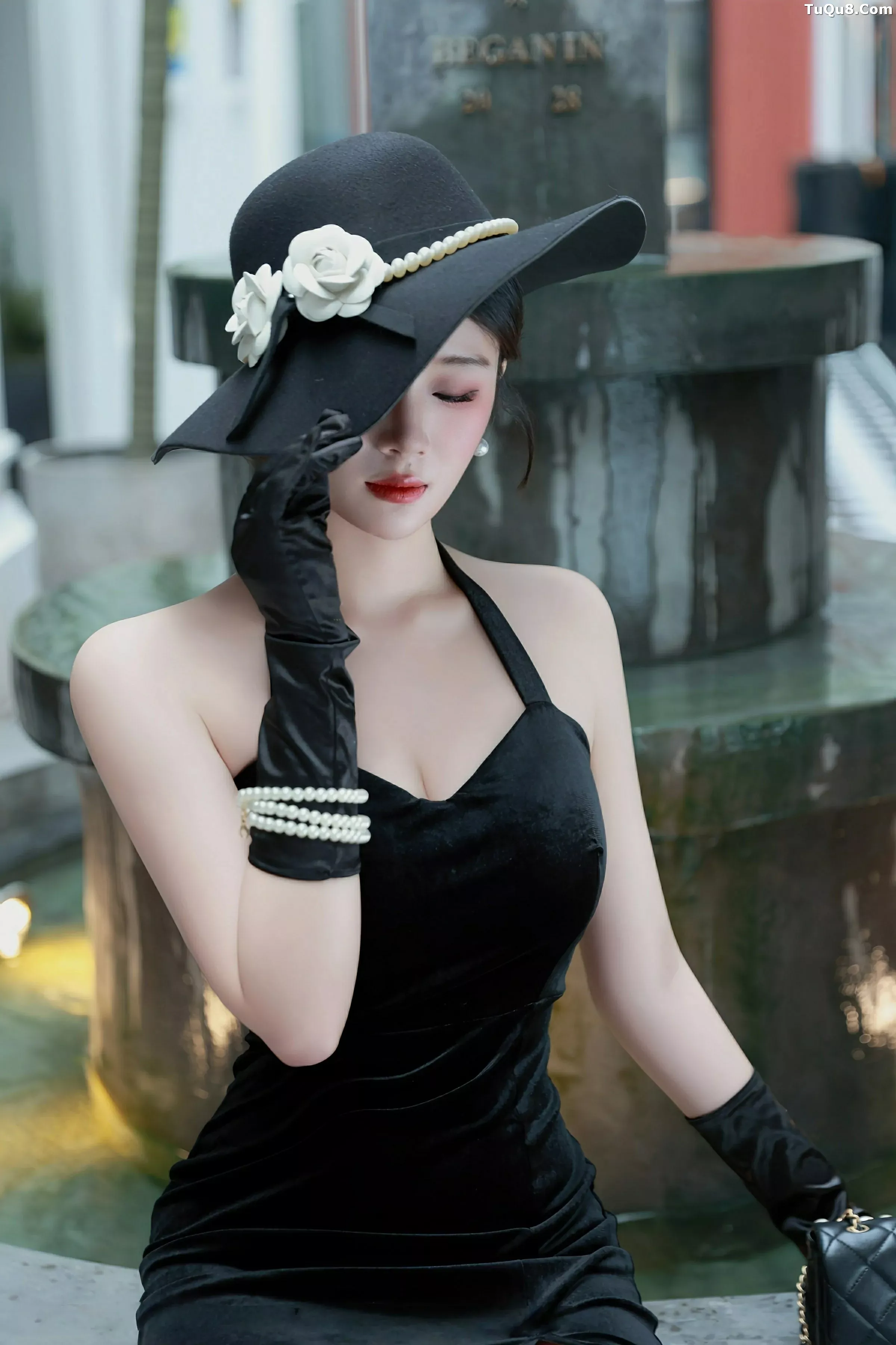 [[XiuRen秀人网]秀人网]No.10509_模特南乔性感黑色连衣裙+紫色情趣内衣秀柔美身姿撩人诱惑写真89P