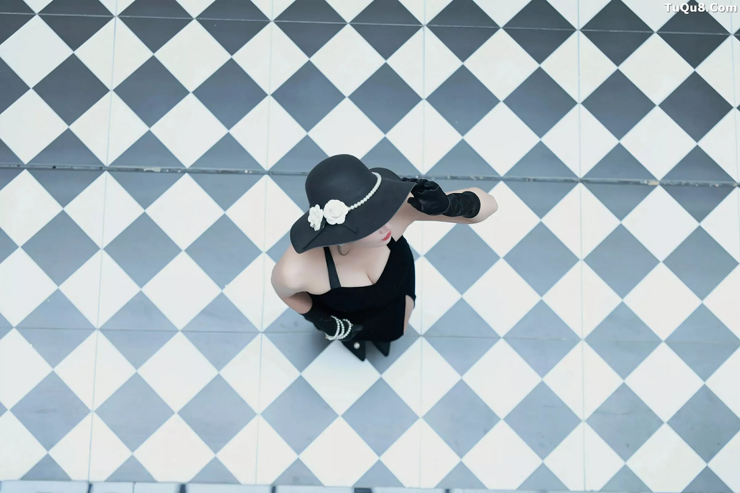 [[XiuRen秀人网]秀人网]No.10509_模特南乔性感黑色连衣裙+紫色情趣内衣秀柔美身姿撩人诱惑写真89P