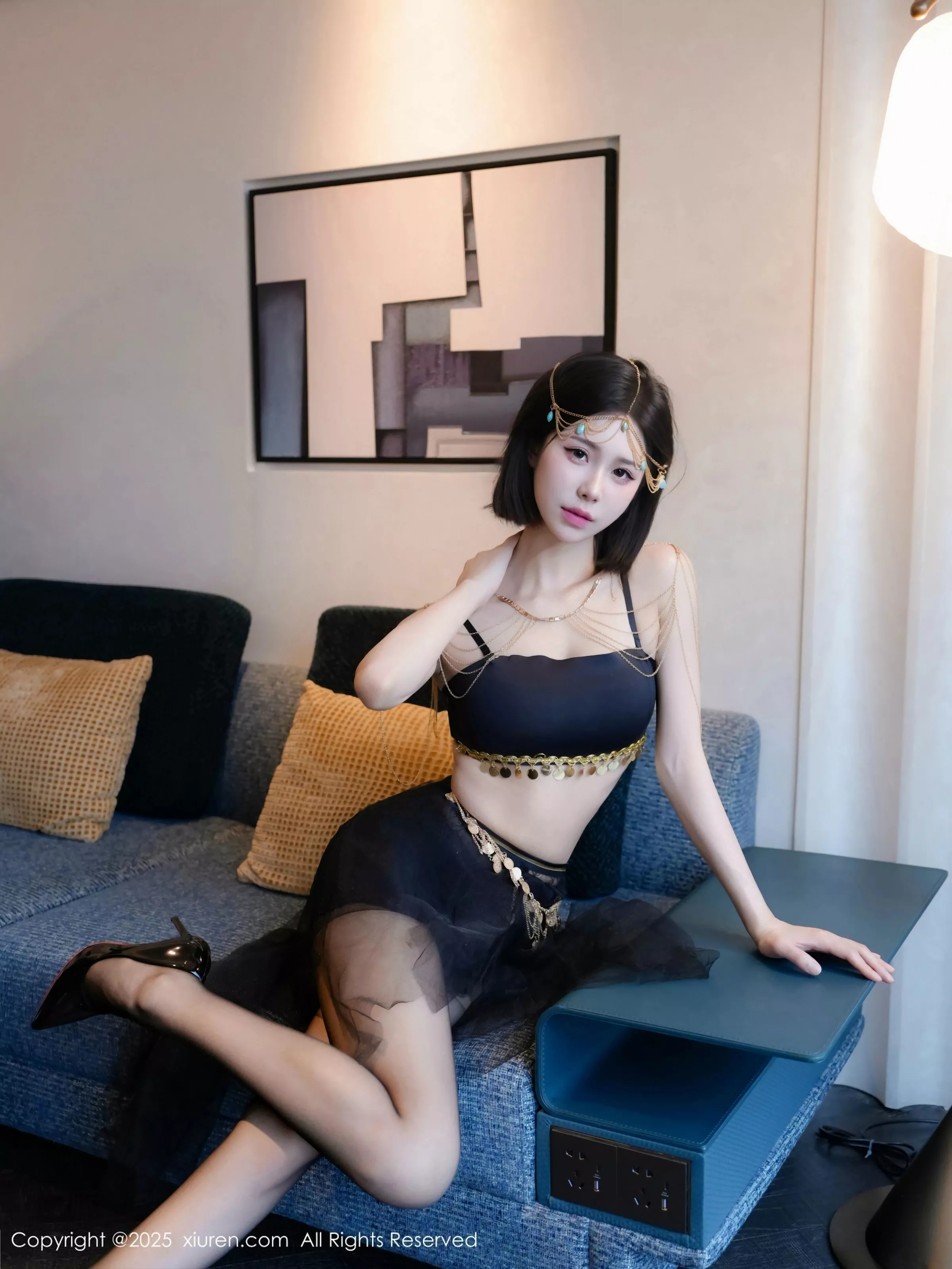 [[XiuRen秀人网]秀人网]No.10427_模特奶芙酱-EVA性感黑色内衣配超薄黑丝秀惹火身材撩人诱惑写真81P