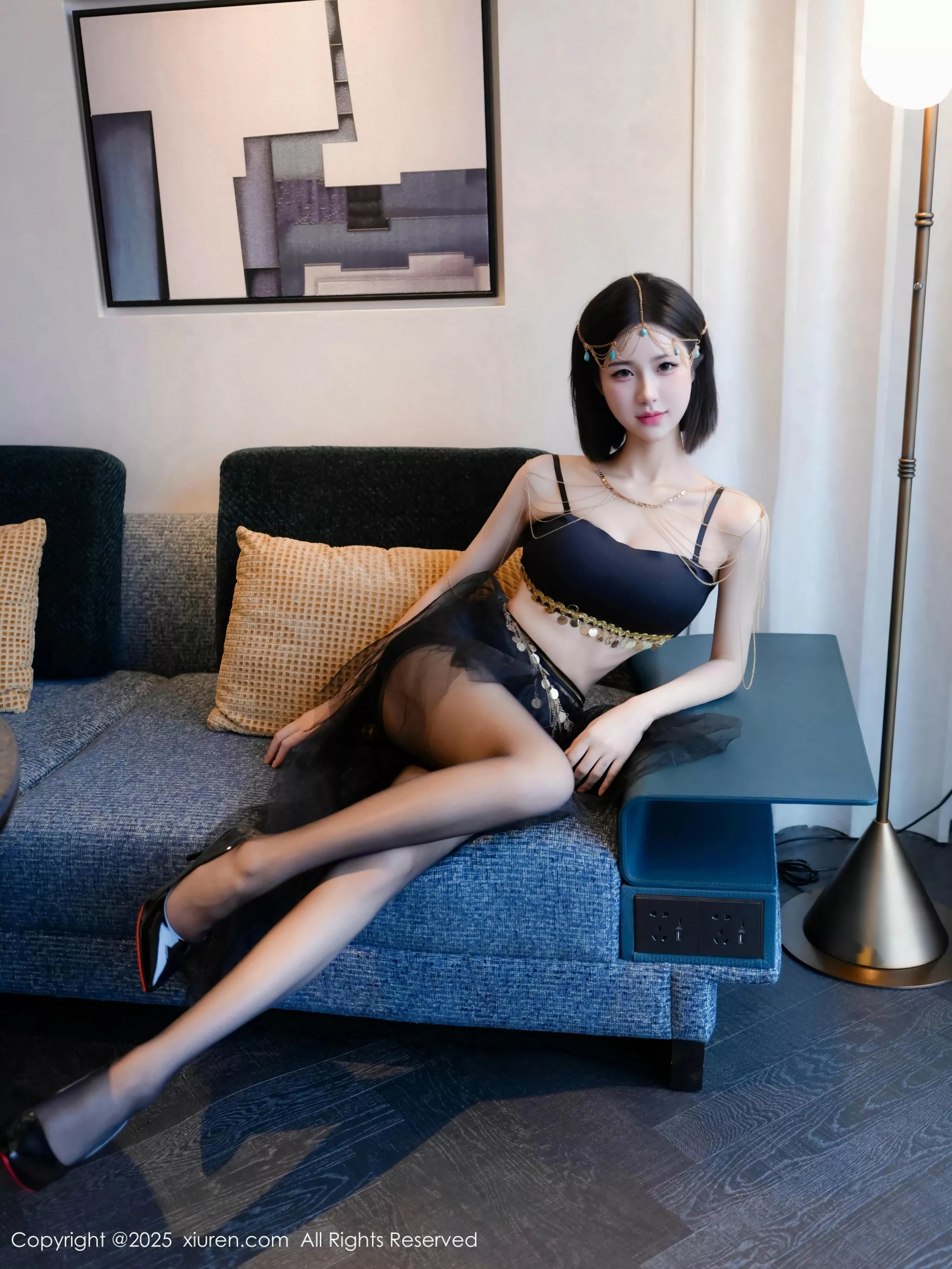 [[XiuRen秀人网]秀人网]No.10427_模特奶芙酱-EVA性感黑色内衣配超薄黑丝秀惹火身材撩人诱惑写真81P