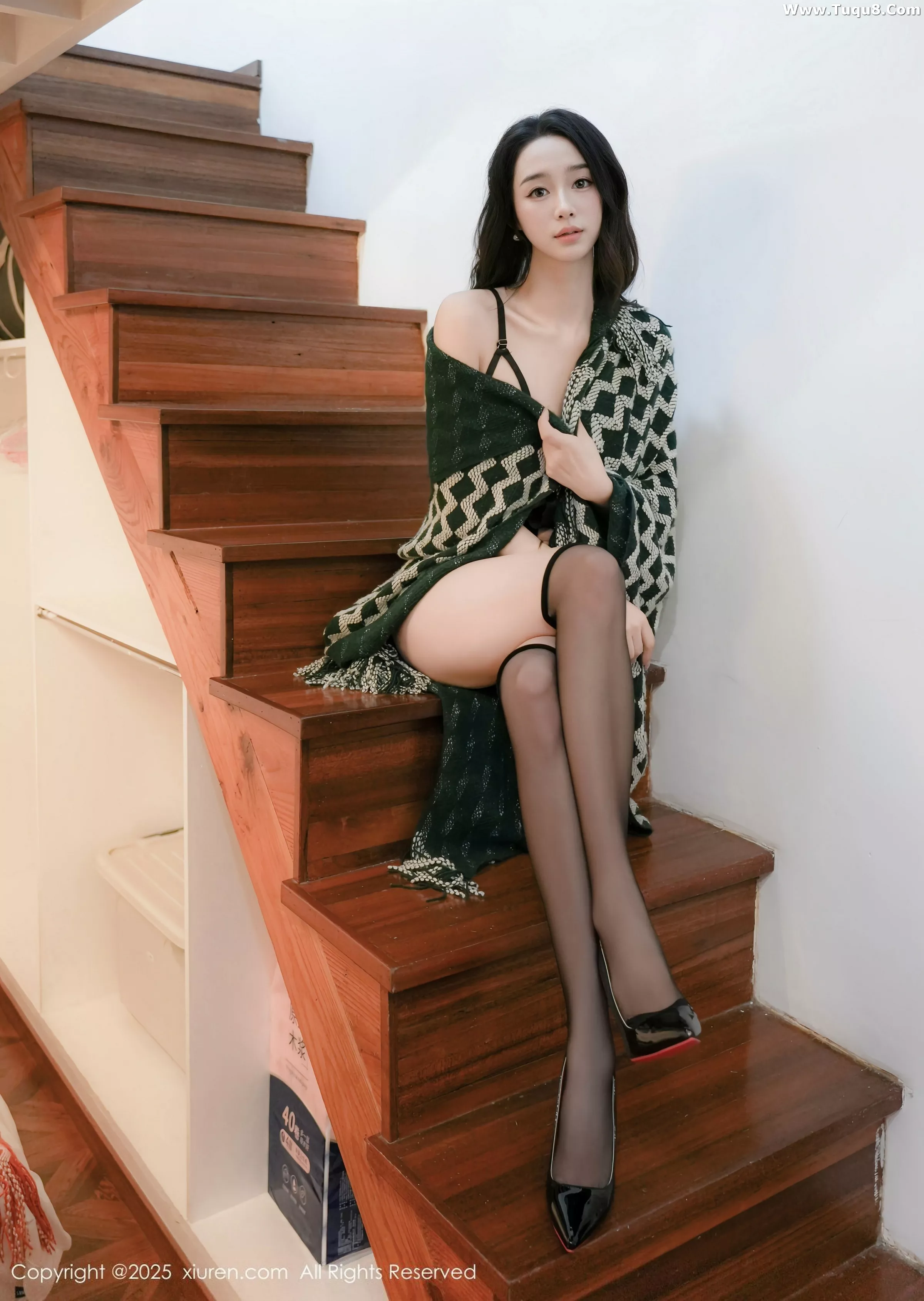 [[XiuRen秀人网]秀人网]No.10552_模特星星baby性感黑色礼服露黑色情趣内衣秀惹火身材诱惑写真76P