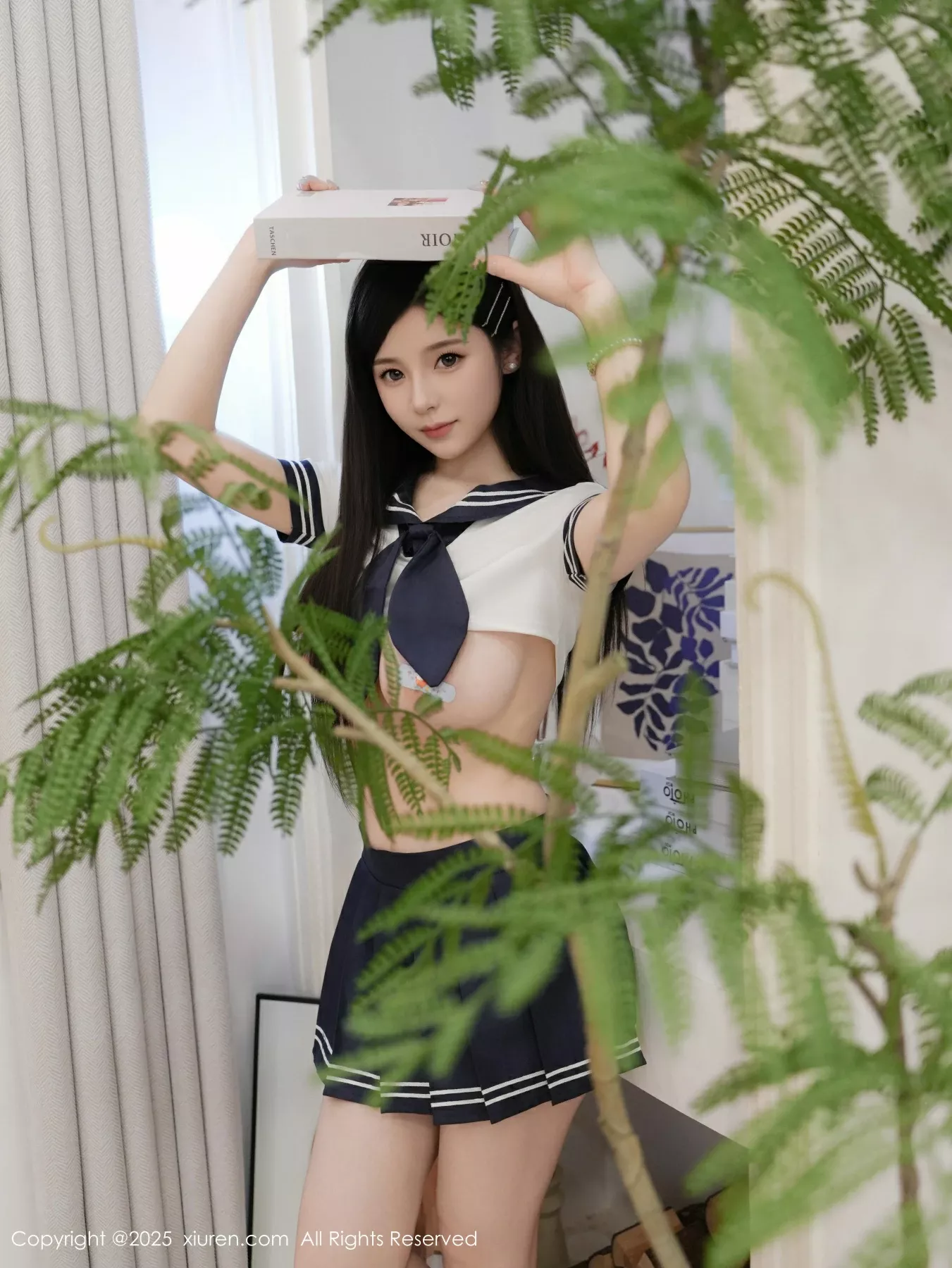 [[XiuRen秀人网]秀人网]No.10598_模特优酱私房性感黑白水手服饰半脱秀凹凸身材惹火诱惑写真55P