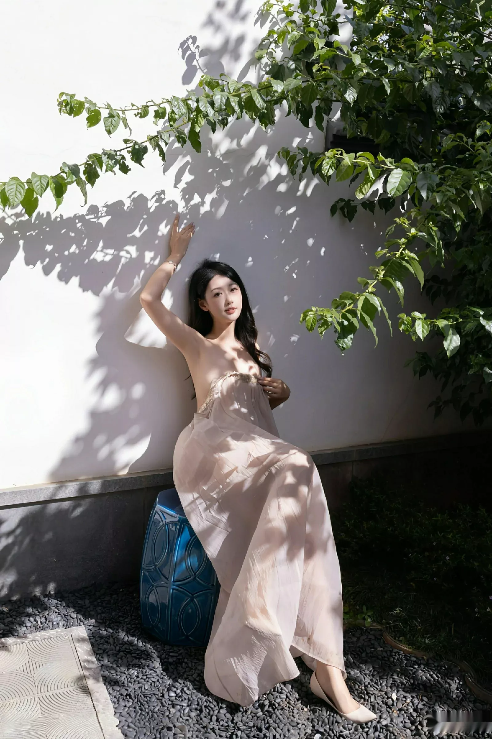 [[XiuRen秀人网]秀人网]No.10619_模特唐安琪性感浅色薄纱服饰配超薄肉丝秀曼妙身姿完美诱惑写真81P