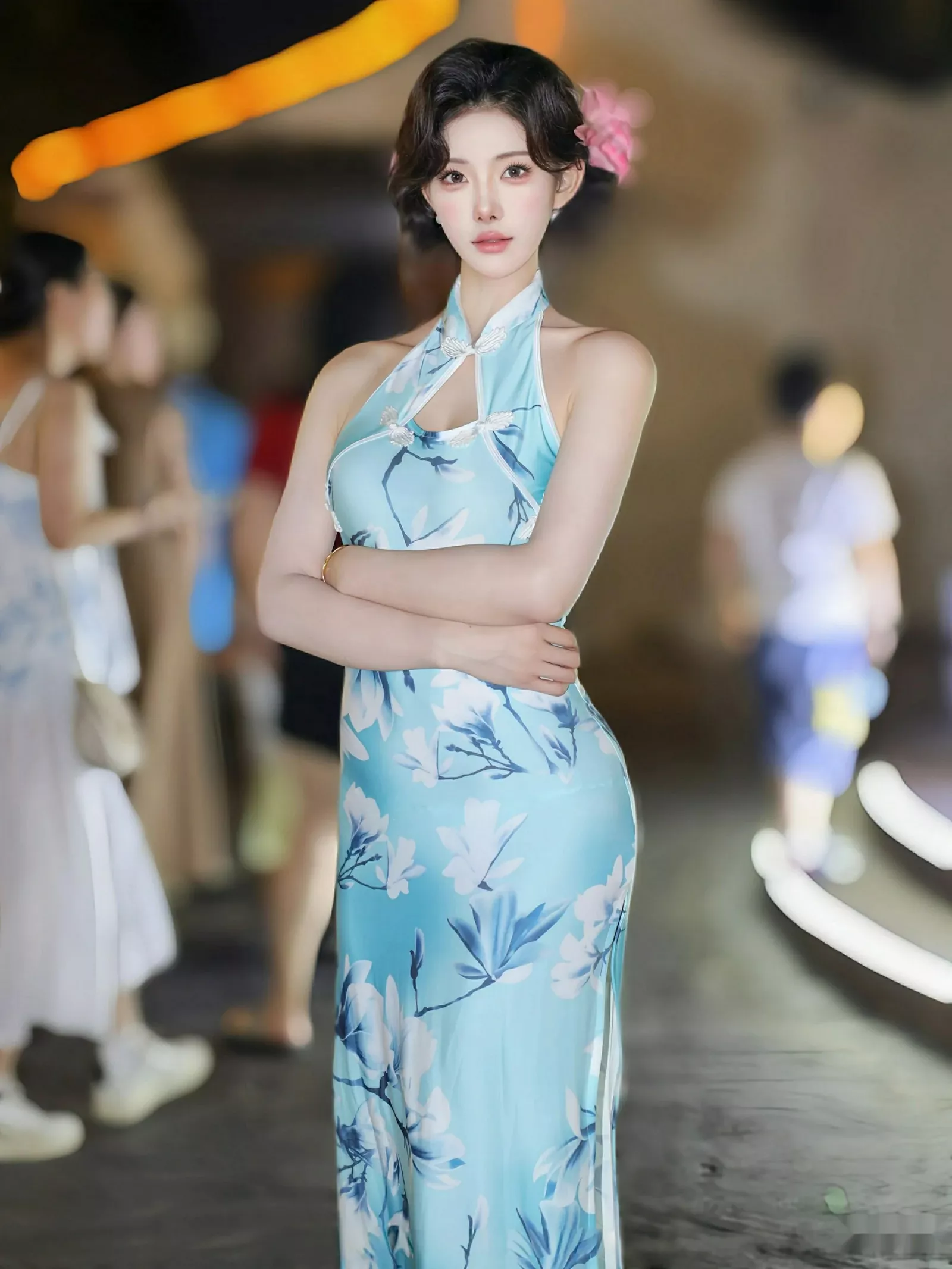 [[XiuRen秀人网]秀人网]No.10594_模特梨霜儿性感青色情趣旗袍配超薄肉丝秀凹凸身材完美诱惑写真82P