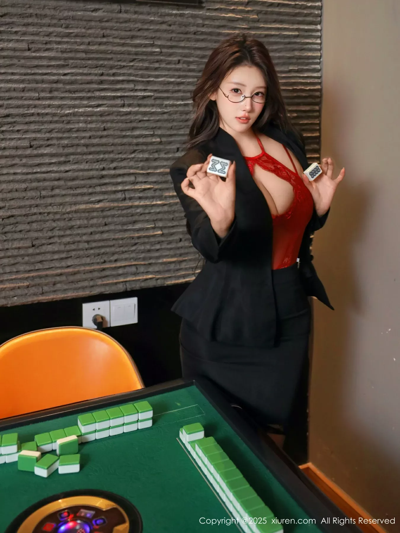 [[XiuRen秀人网]秀人网]No.10614_模特金允希Yuki性感红色情趣内衣配黑丝吊袜秀完美身材诱惑写真82P