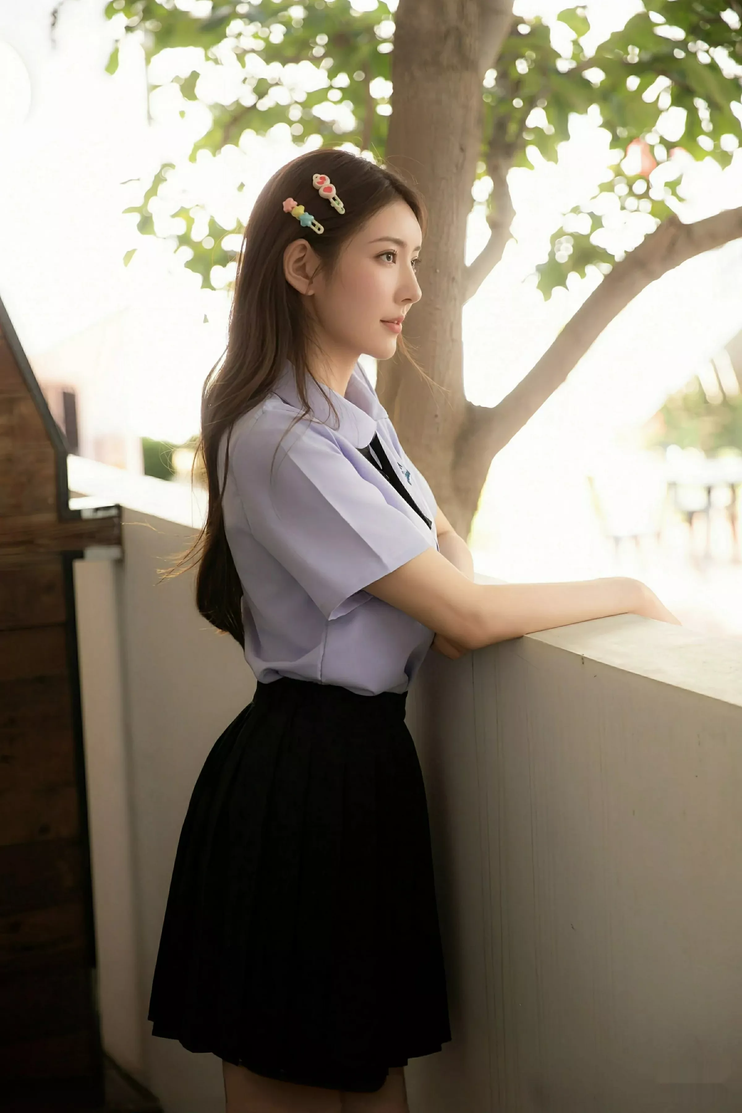 [[XiuRen秀人网]秀人网]No.10622_模特悦兮性感蓝色衬衣配黑色短裙露白色内衣秀完美身材诱惑写真80P