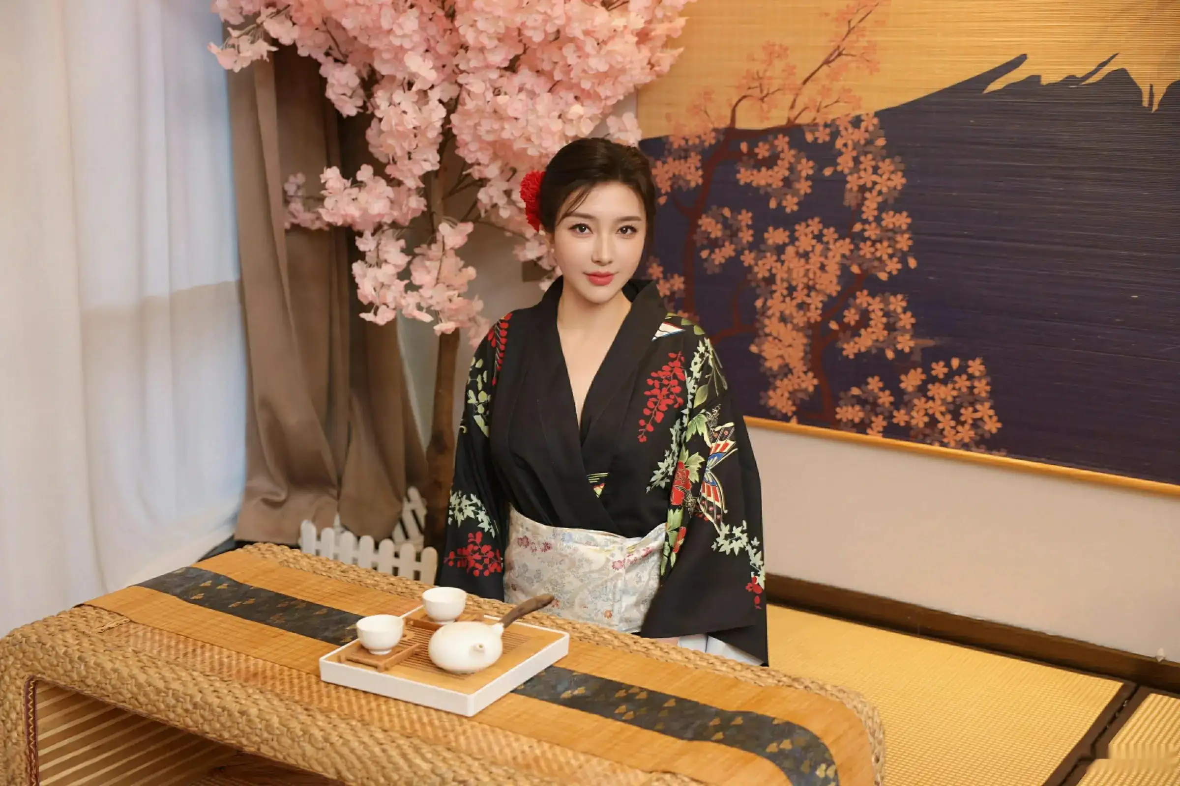 [[XiuRen秀人网]秀人网]No.10627_模特苏一诺性感日系黑色服饰露红色内衣秀曼妙身材迷人诱惑写真80P