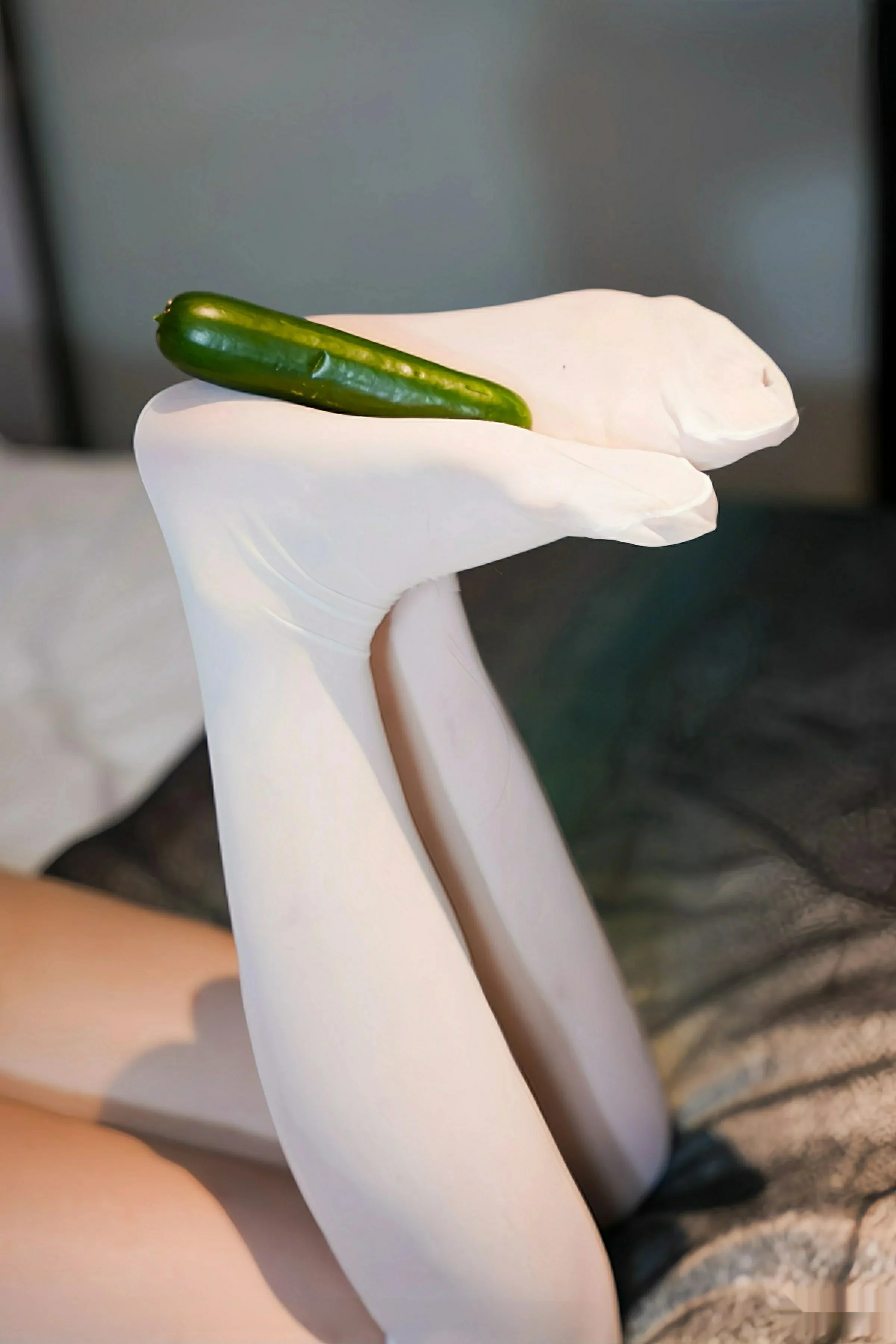 [[XiuRen秀人网]秀人网]No.10631_模特软情性感白色女仆服饰配白色丝袜秀曼妙身姿迷人诱惑写真78P