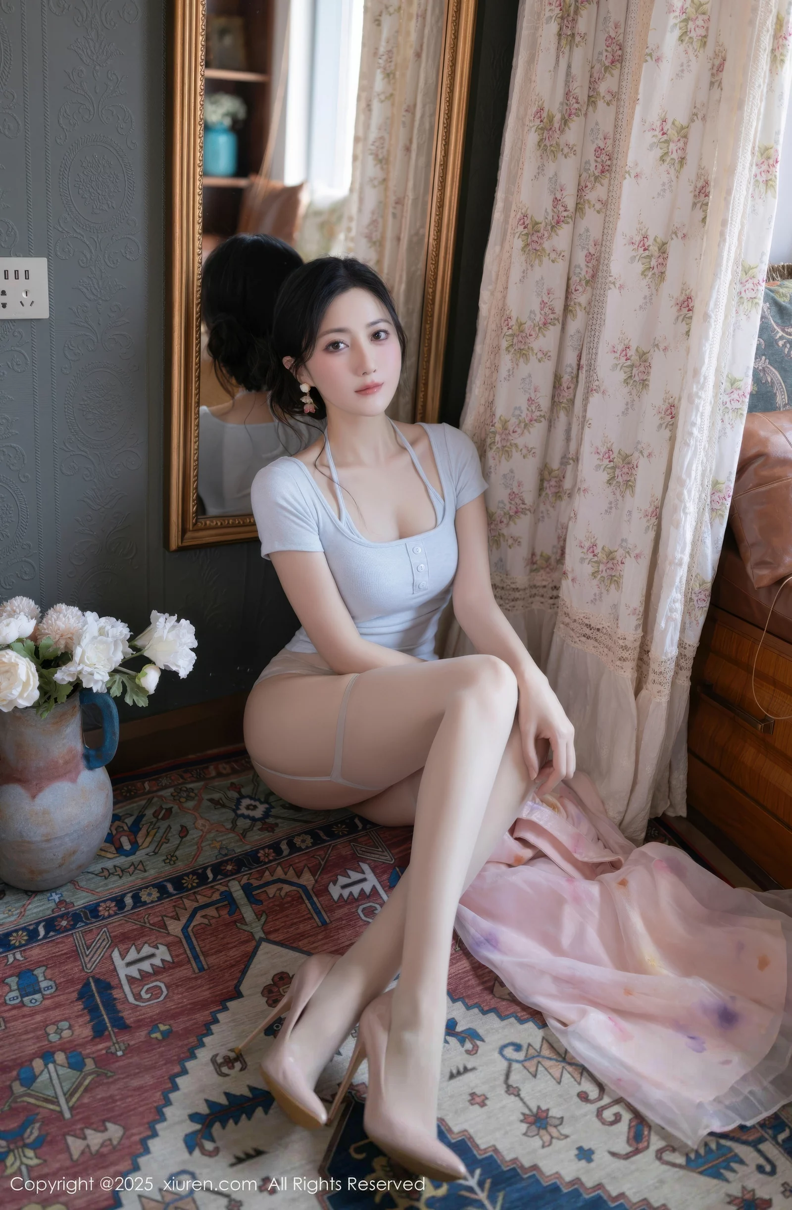 [[XiuRen秀人网]秀人网]No.10656_模特鱼子酱Fish性感粉色薄纱裙露开档肉丝秀曼妙身姿诱惑写真80P