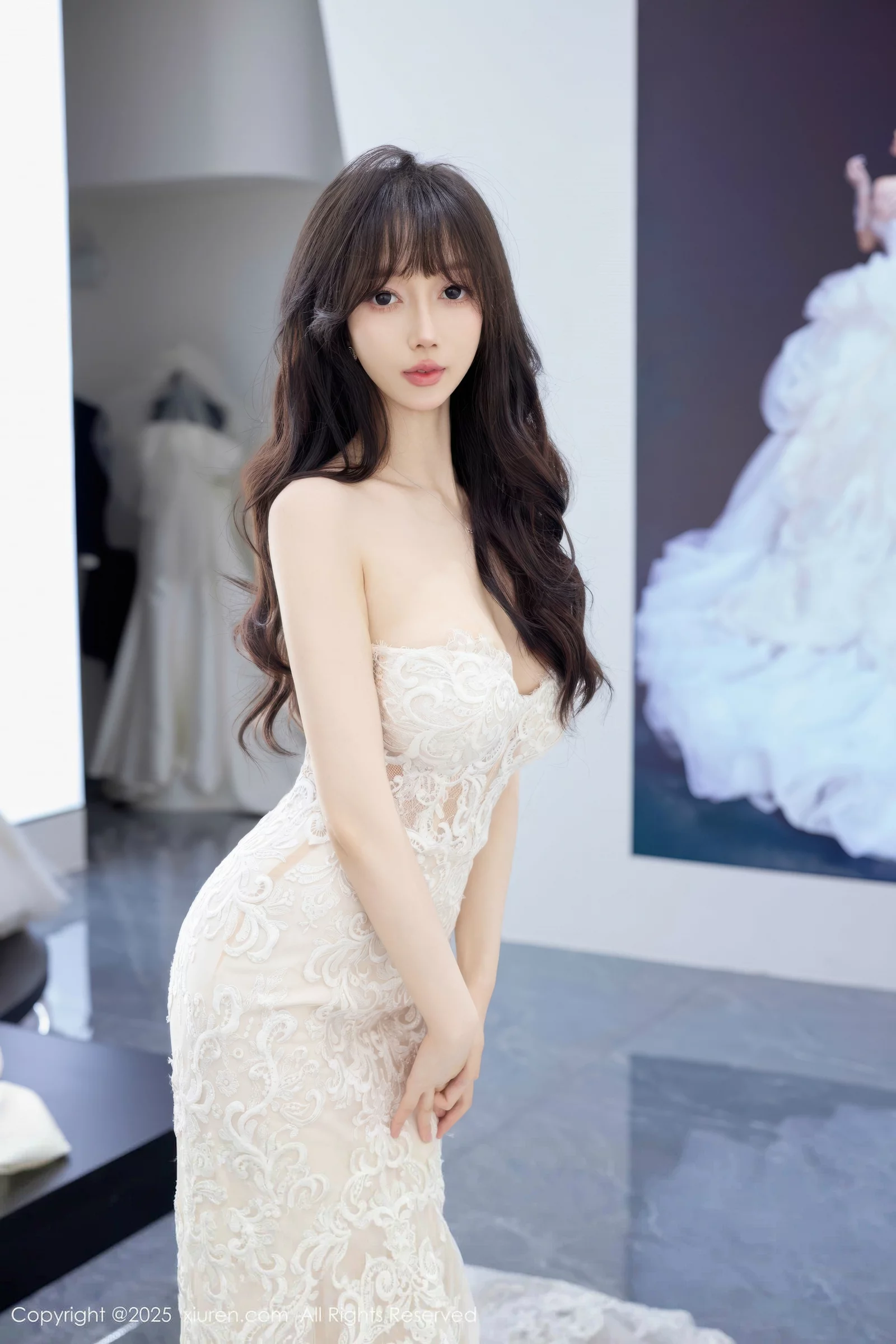 [[XiuRen秀人网]秀人网]No.10663_模特玥儿玥er私房性感白色婚纱礼裙秀完美身材迷人诱惑写真58P