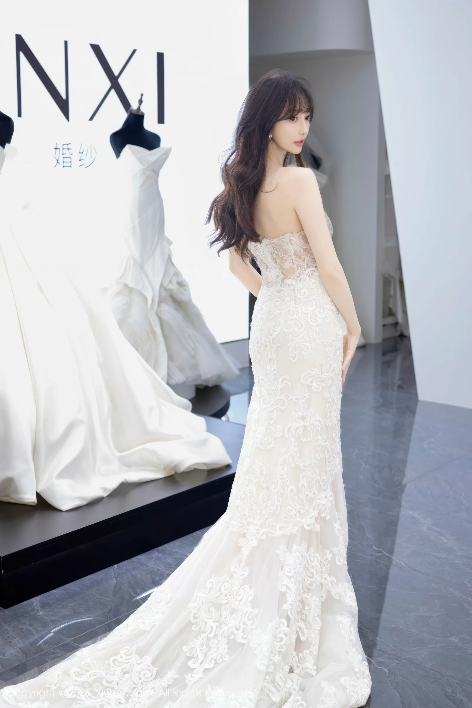 [[XiuRen秀人网]秀人网]No.10663_模特玥儿玥er私房性感白色婚纱礼裙秀完美身材迷人诱惑写真58P