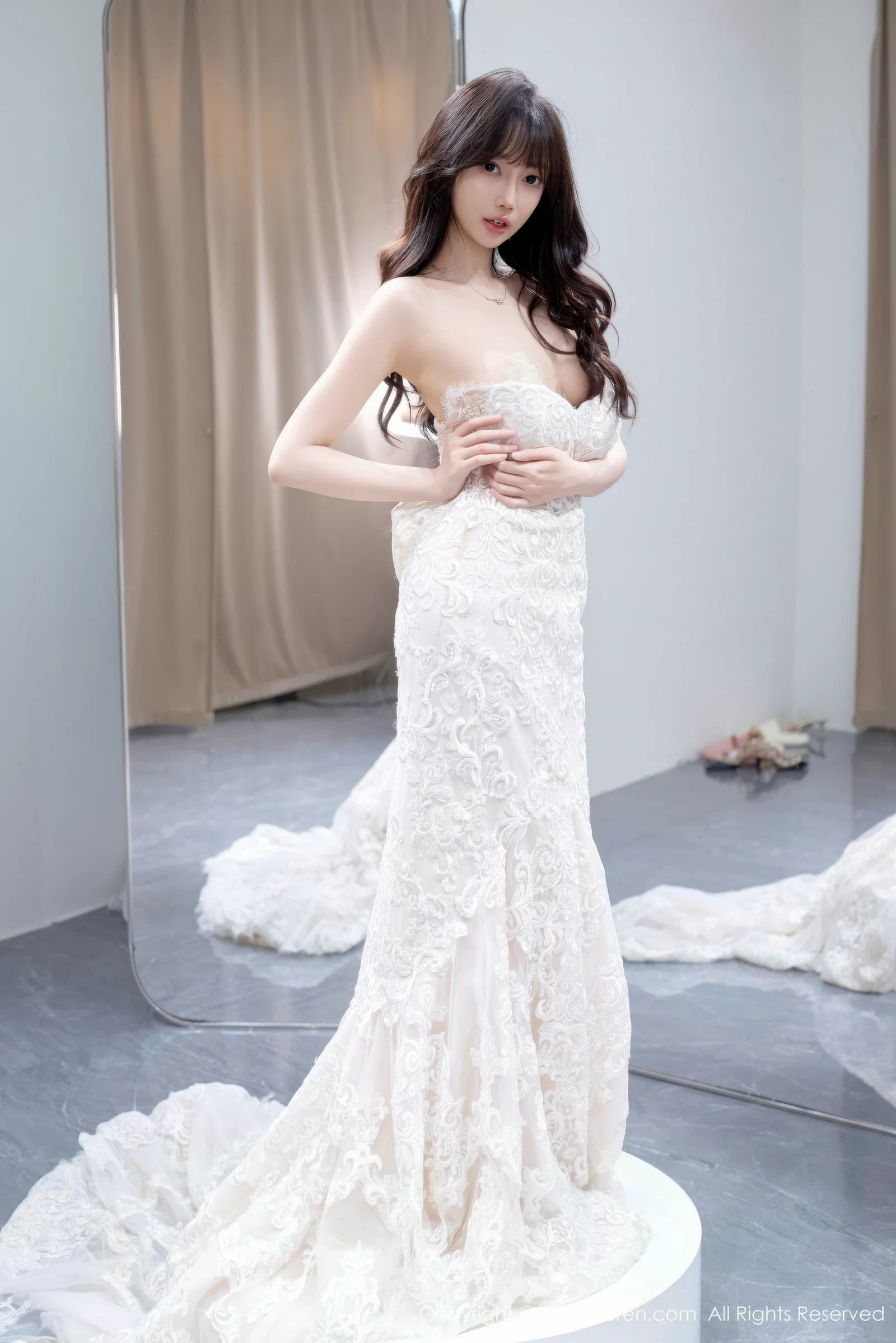 [[XiuRen秀人网]秀人网]No.10663_模特玥儿玥er私房性感白色婚纱礼裙秀完美身材迷人诱惑写真58P