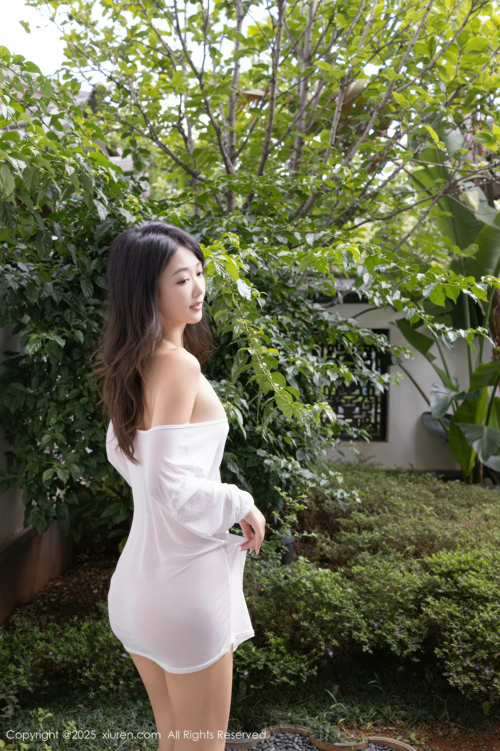 [[XiuRen秀人网]秀人网]No.10662_模特唐安琪性感红色短裙露红色泳衣秀曼妙身姿迷人诱惑写真80P