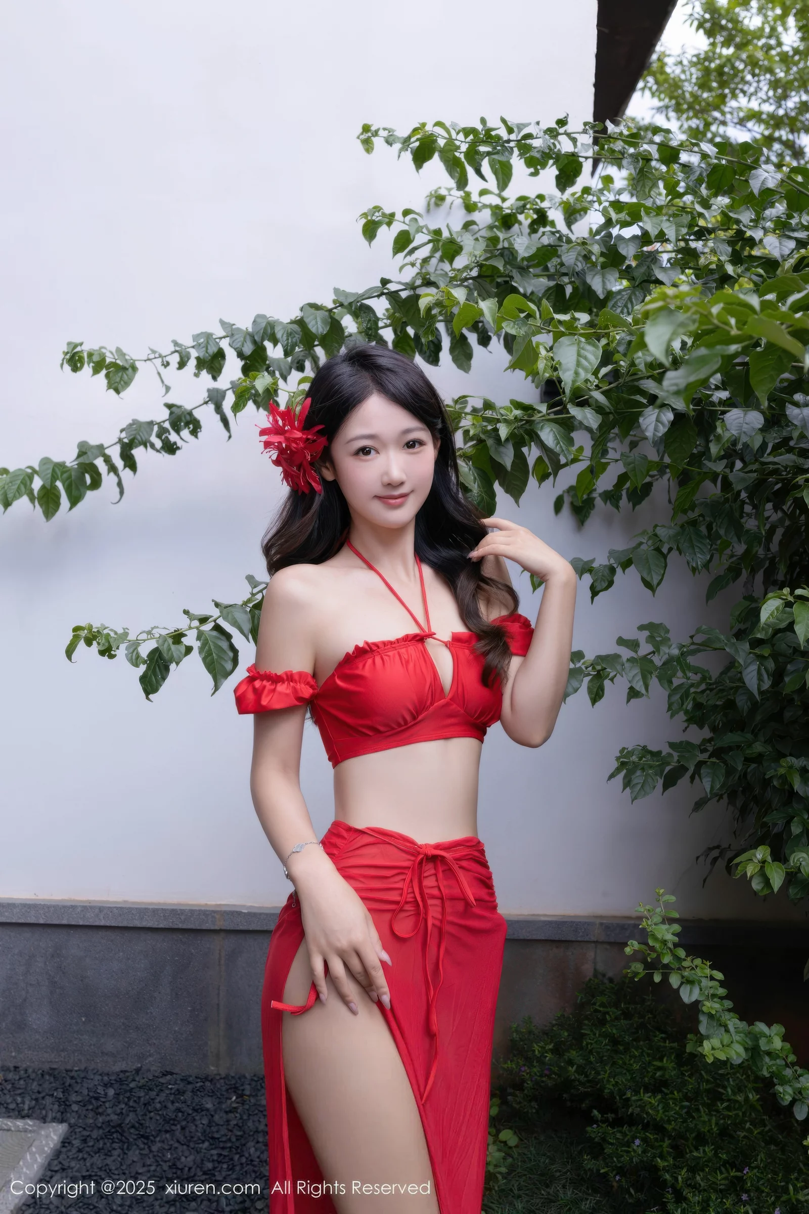 [[XiuRen秀人网]秀人网]No.10662_模特唐安琪性感红色短裙露红色泳衣秀曼妙身姿迷人诱惑写真80P