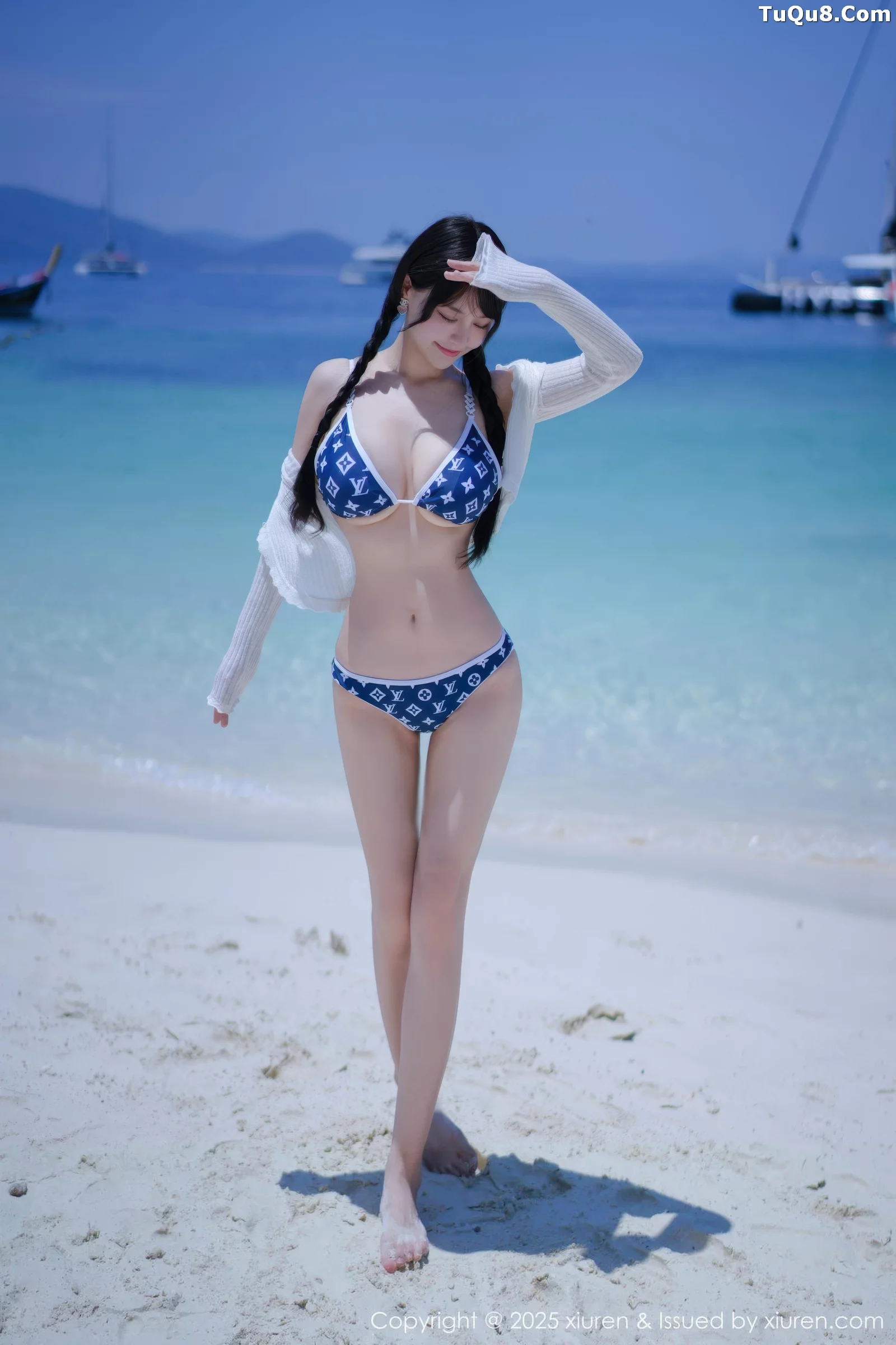 [[XiuRen秀人网]秀人网]No.10699_模特心上可Flora性感比基尼+黑色情趣薄纱秀丰满身材诱惑写真64P