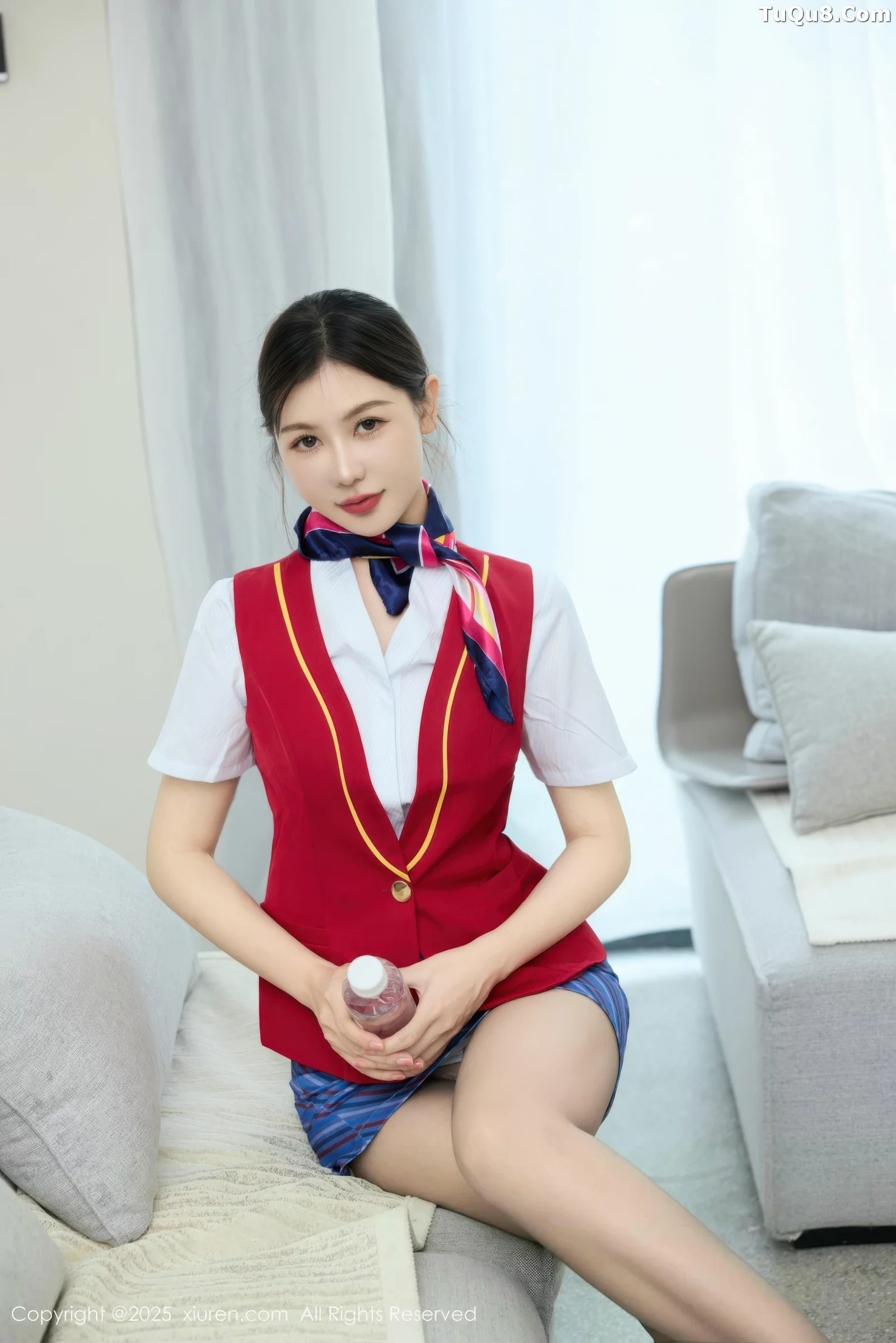 [[XiuRen秀人网]秀人网]No.10703_模特尹甜甜性感制服露肉色内衣配超薄黑丝秀完美身材诱惑写真80P