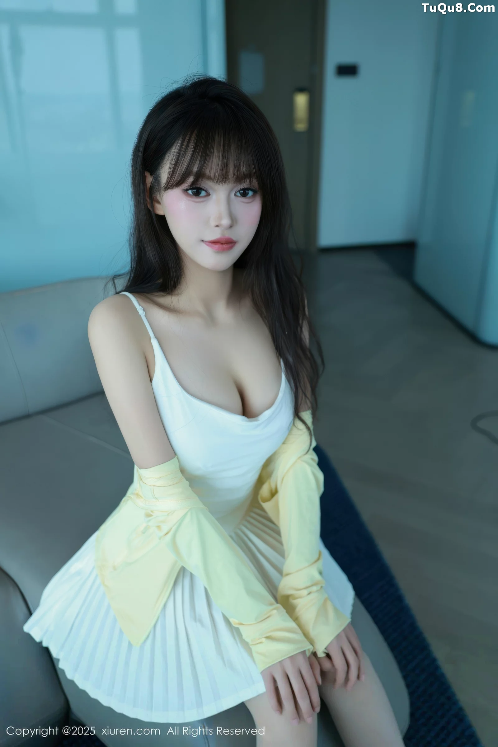 [[XiuRen秀人网]秀人网]No.10702_模特糯咪性感白色低胸连衣短裙配白色丝袜秀完美身材诱惑写真82P