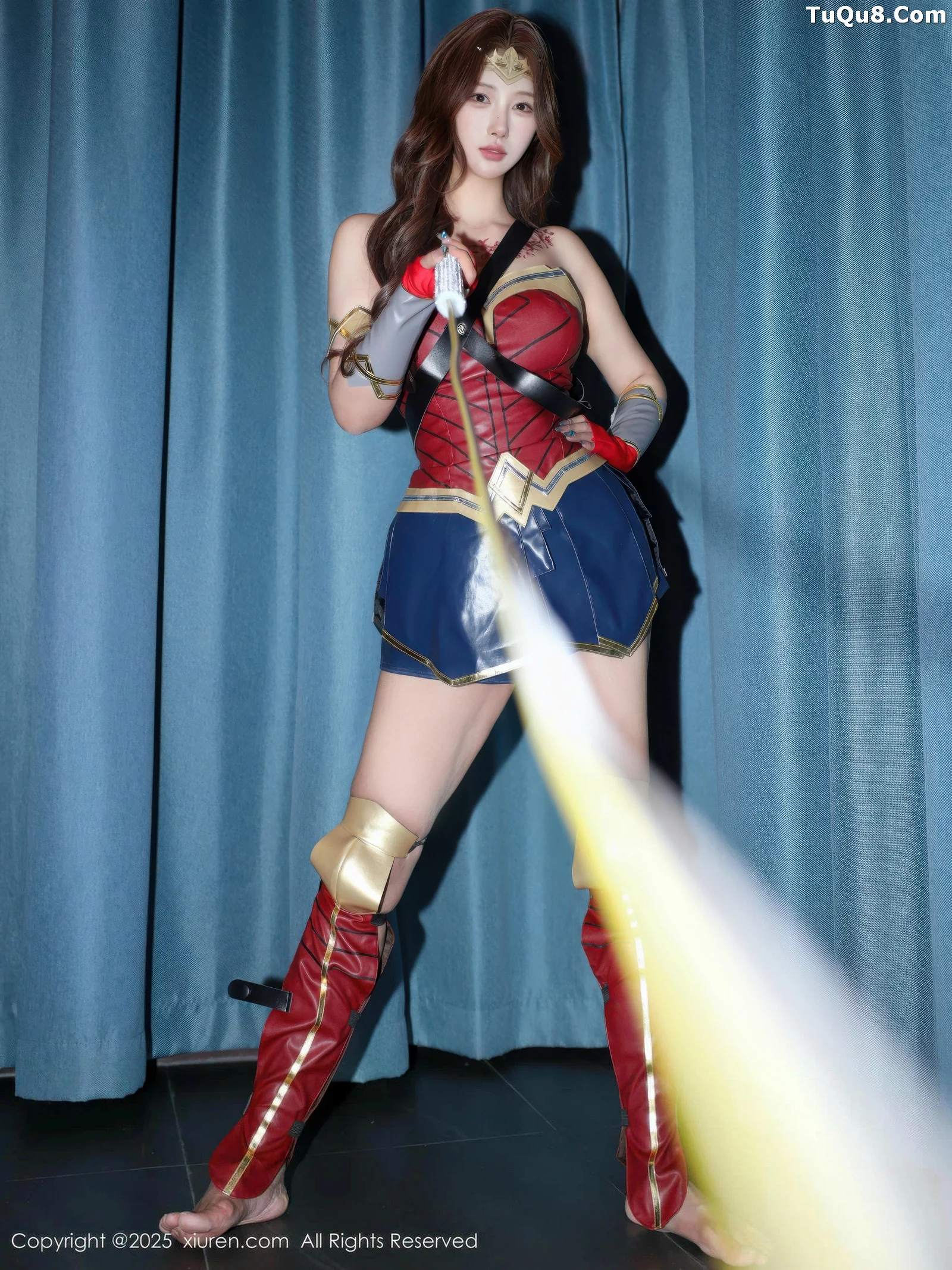 [[XiuRen秀人网]秀人网]No.10710_模特金允希Yuki性感Cos神奇女侠服饰秀完美身材迷人诱惑写真80P