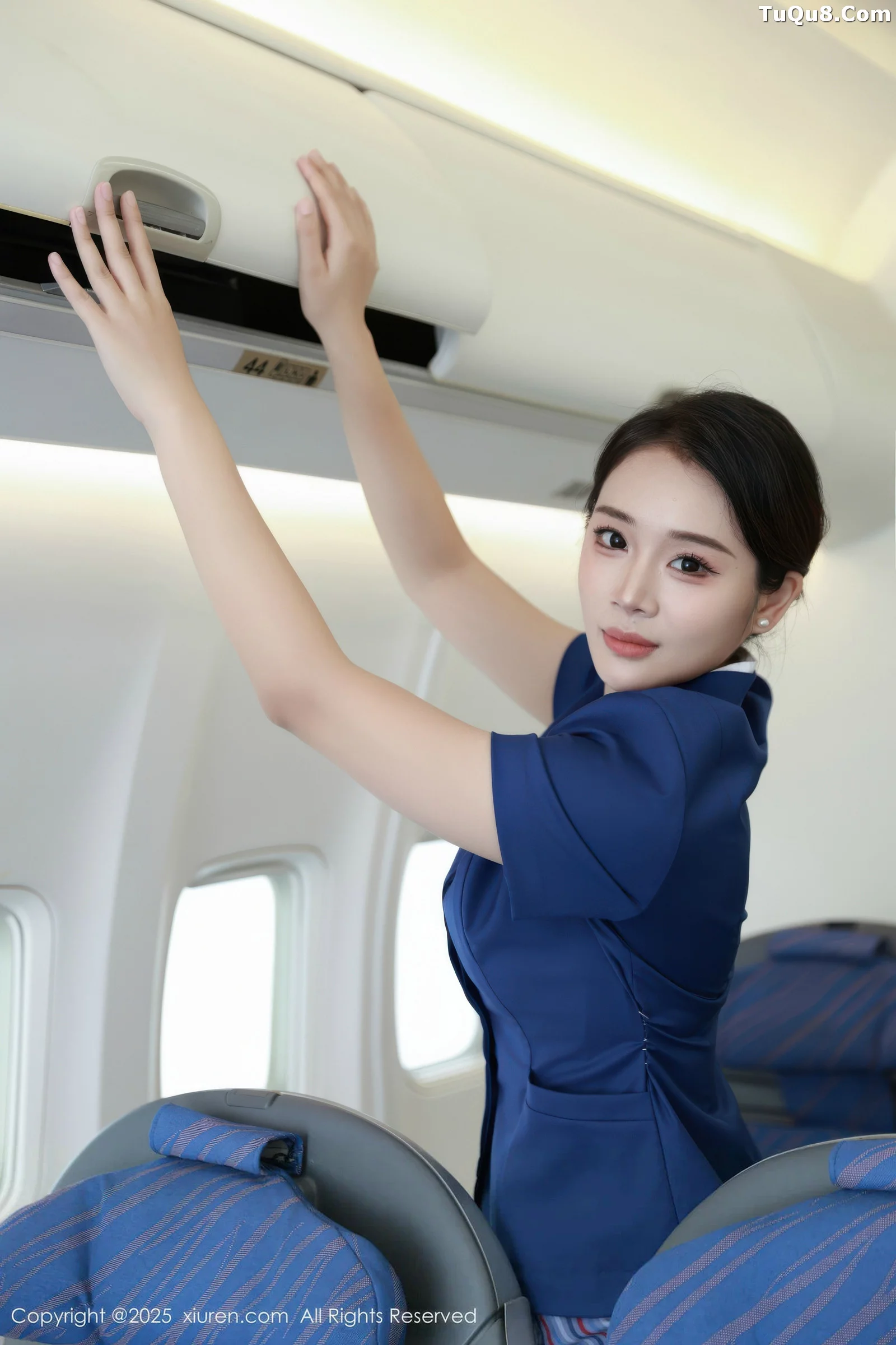 [[XiuRen秀人网]秀人网]No.10708_模特南乔性感蓝色空姐制服配肉色丝袜秀完美身材迷人诱惑写真64P