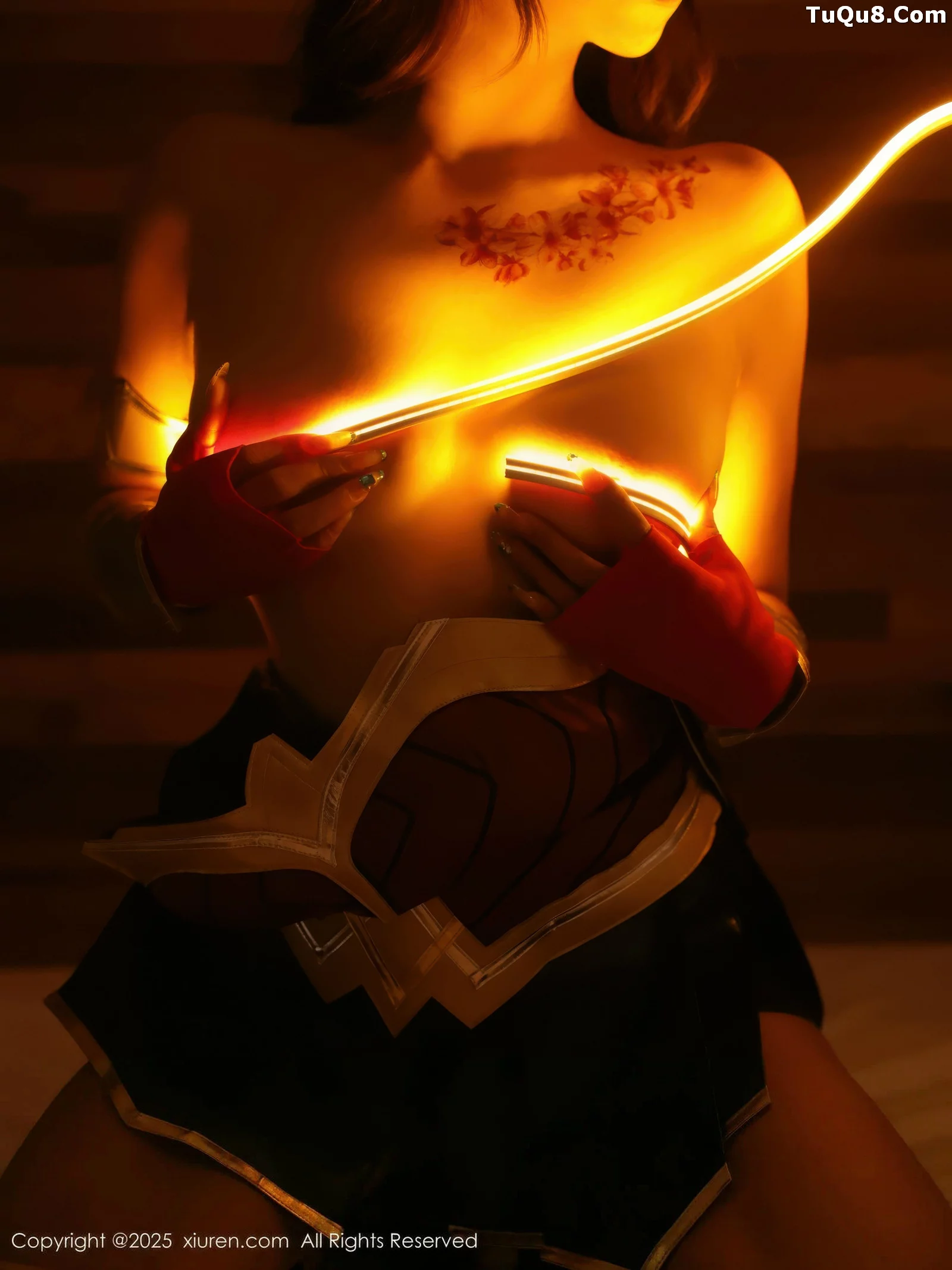 [[XiuRen秀人网]秀人网]No.10710_模特金允希Yuki性感Cos神奇女侠服饰秀完美身材迷人诱惑写真80P